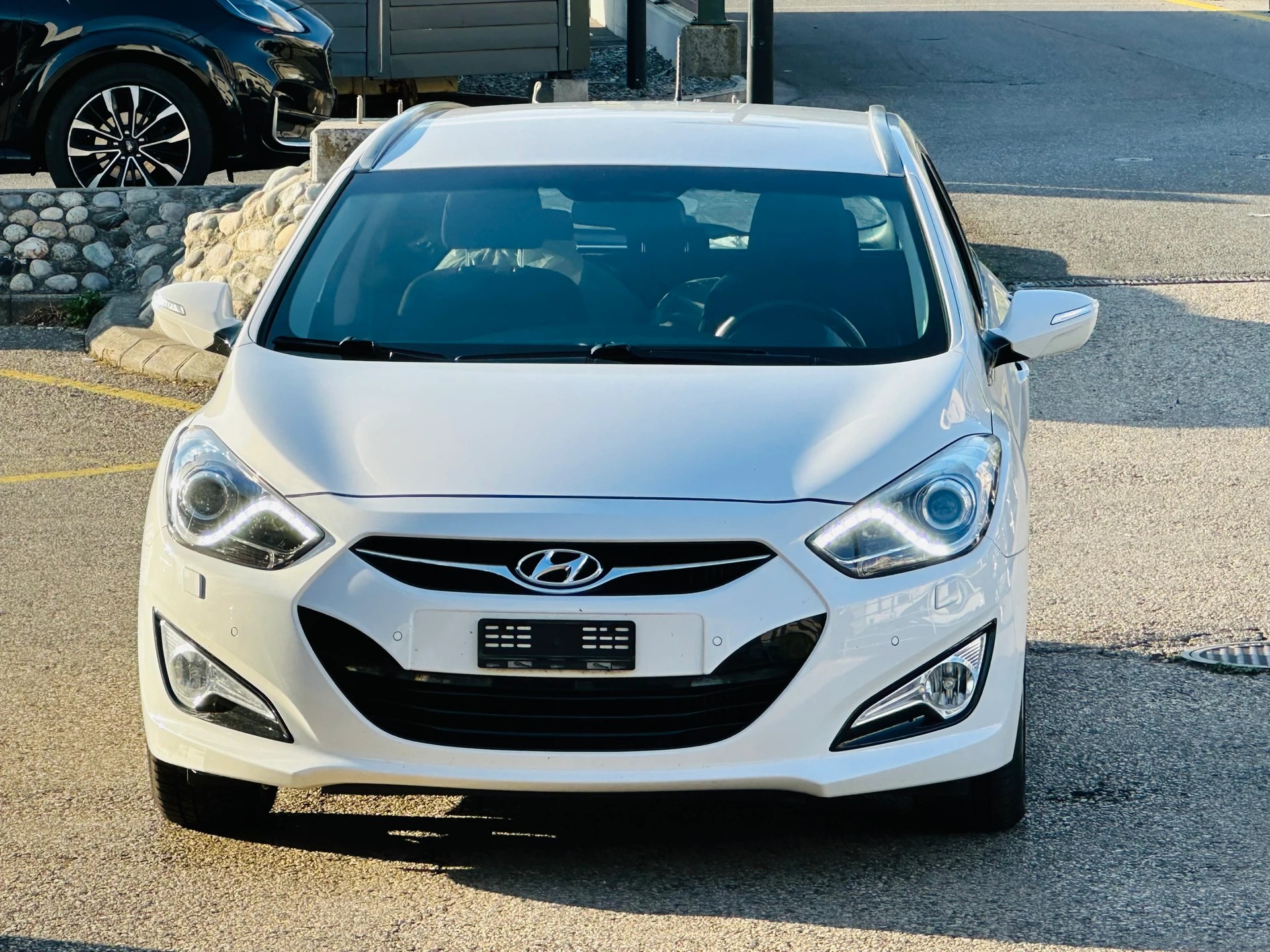 HYUNDAI i40 Wagon 1.7 CRDI Premium Automatic-image-4