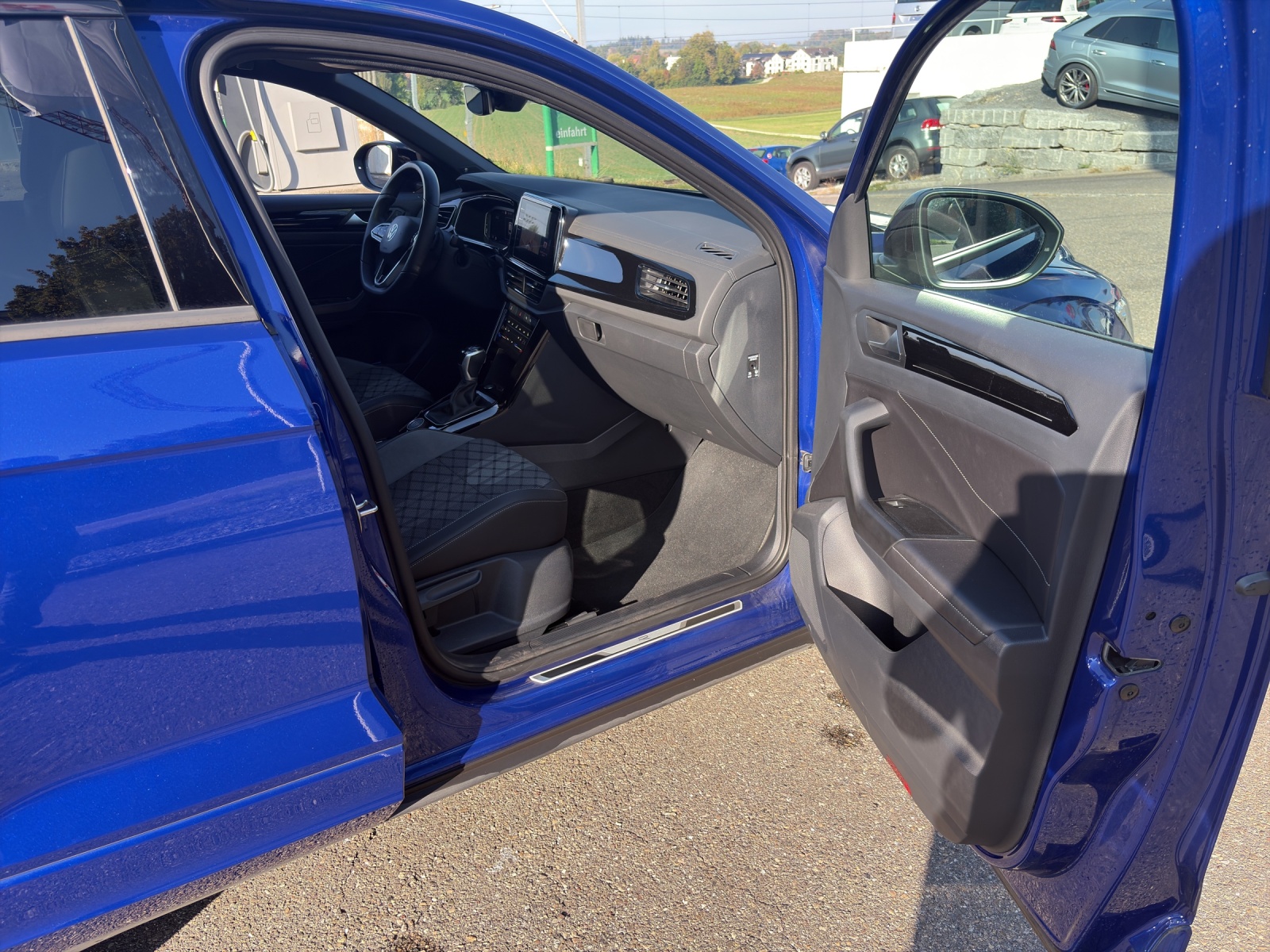 VW T-Roc 2.0 TSI R-Line DSG 4motion-image-5