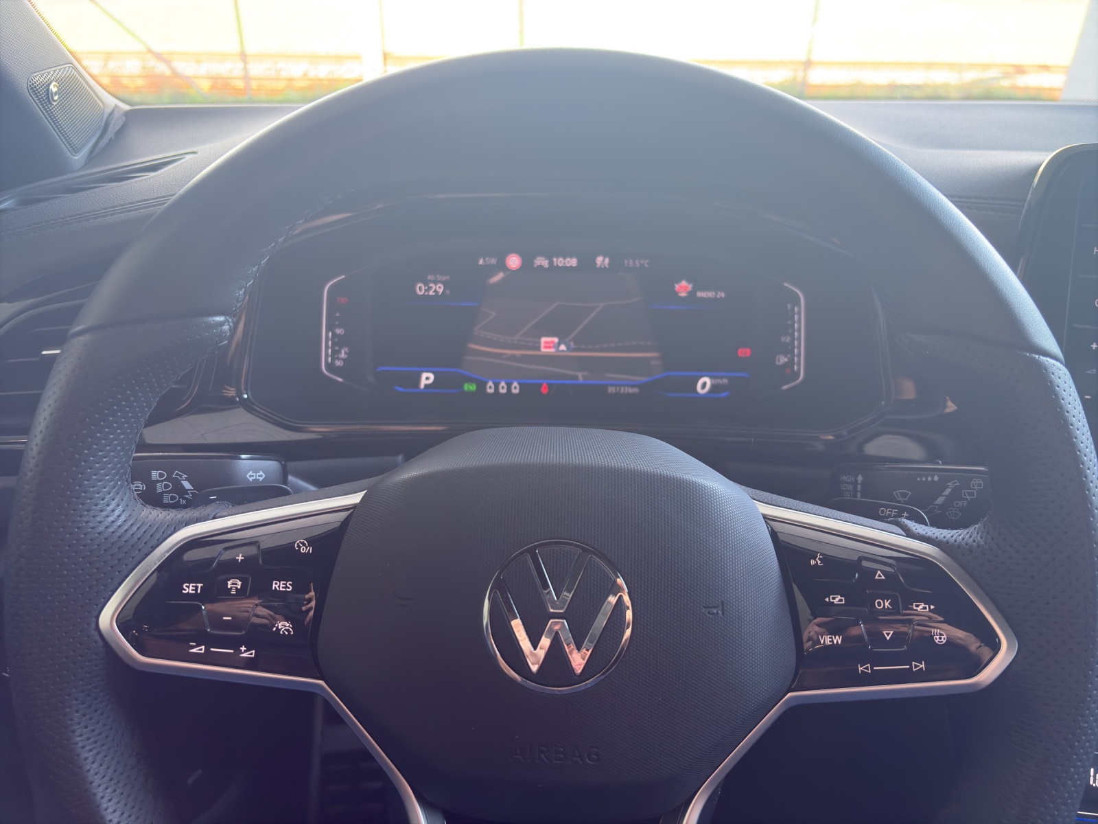 VW T-Roc 2.0 TSI R-Line DSG 4motion-image-12