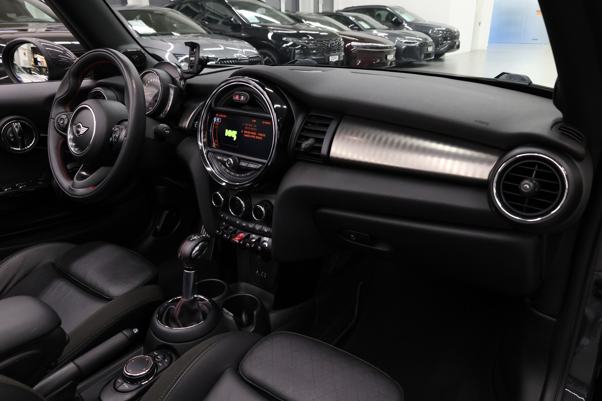 MINI Cabrio F57 2.0i Cooper S SAG-image-21