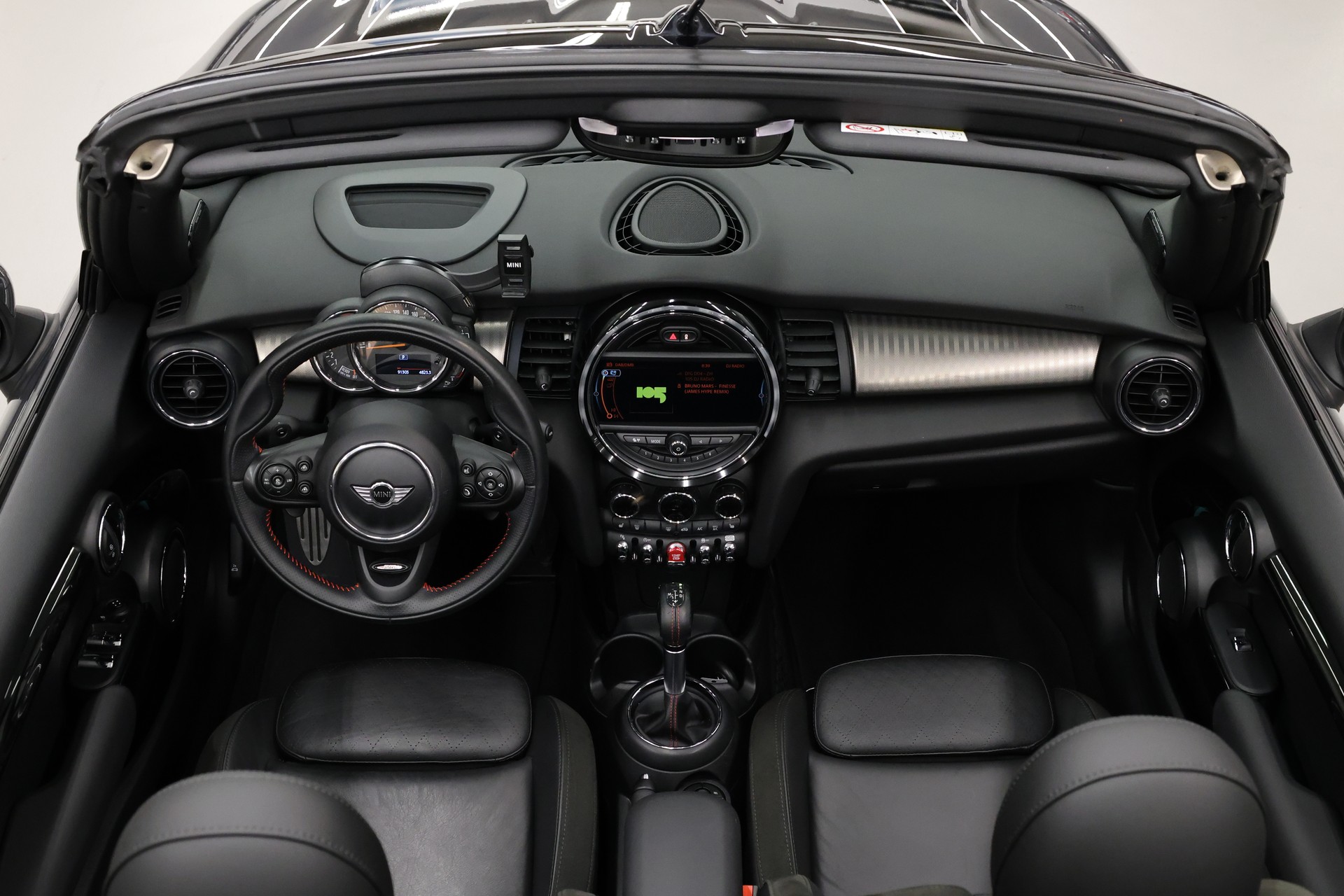 MINI Cabrio F57 2.0i Cooper S SAG-image-18