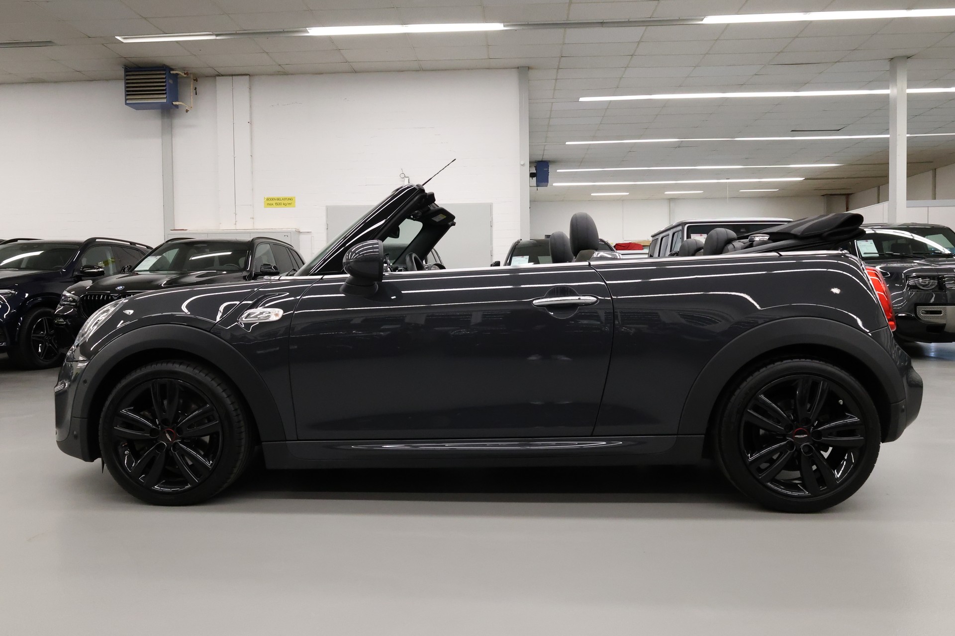 MINI Cabrio F57 2.0i Cooper S SAG-image-12