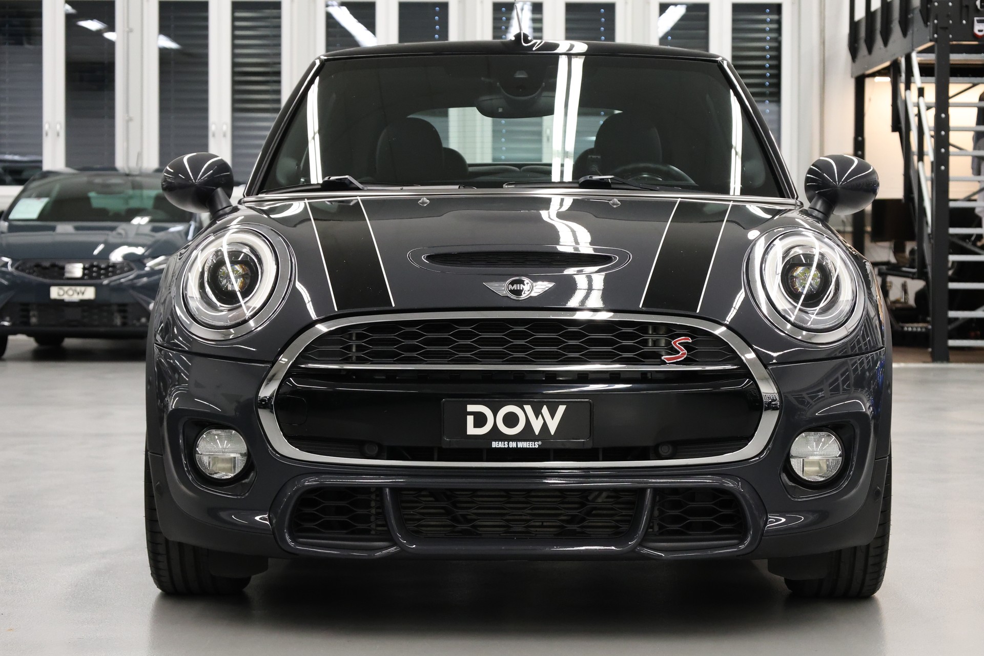 MINI Cabrio F57 2.0i Cooper S SAG-image-4