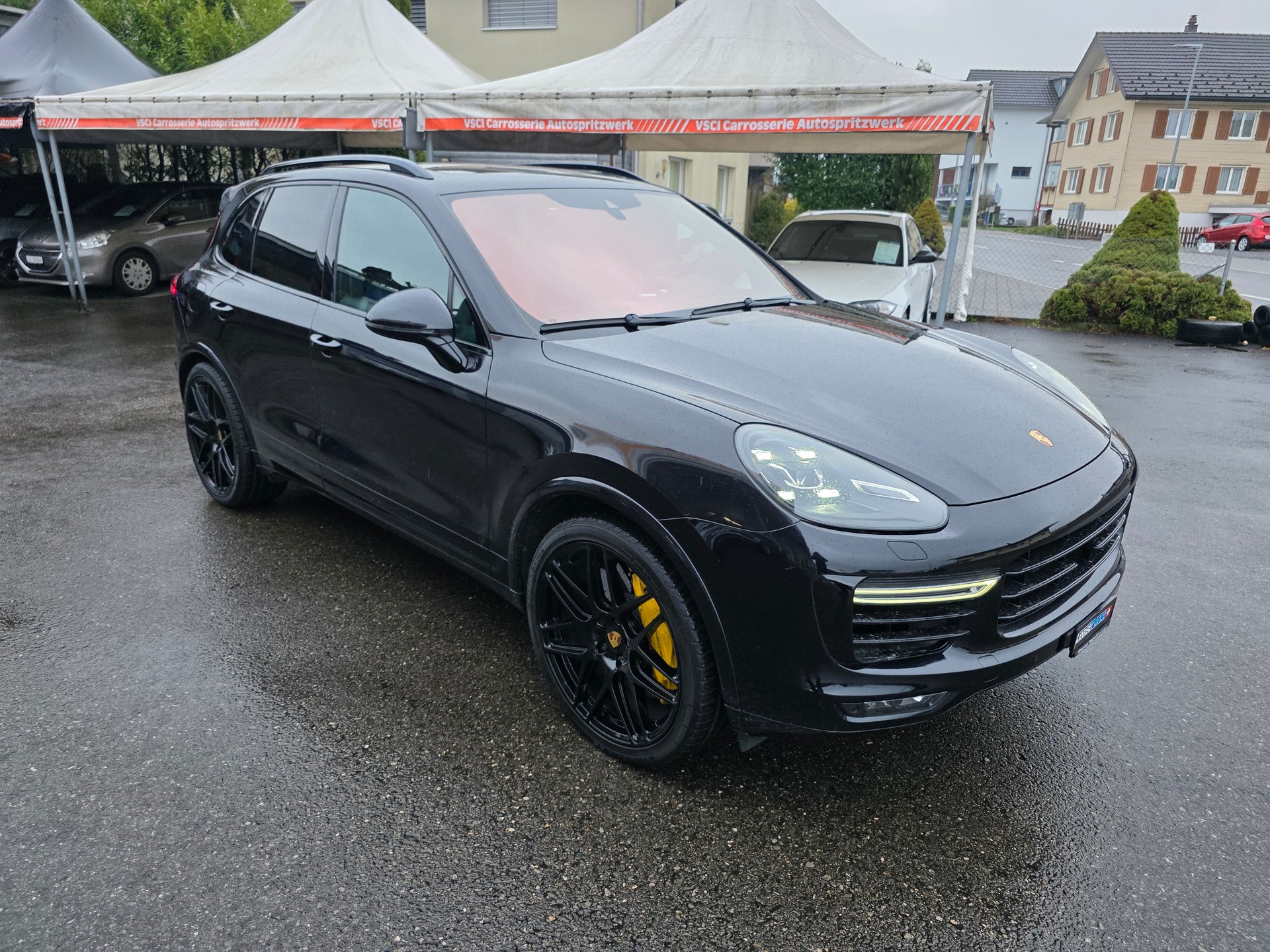PORSCHE Cayenne Turbo S-image-2