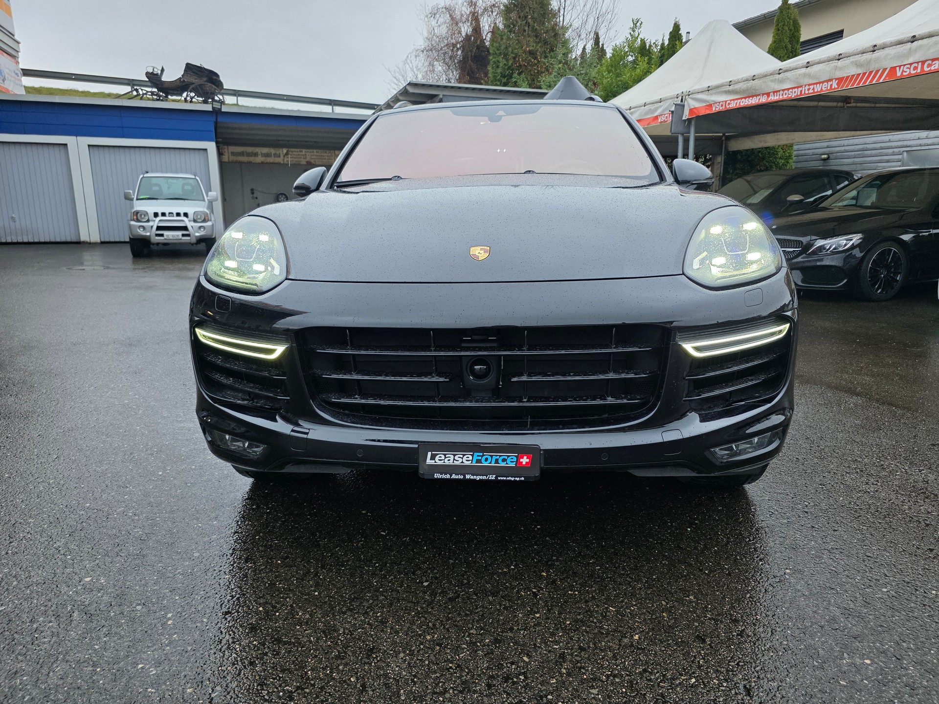 PORSCHE Cayenne Turbo S-image-1