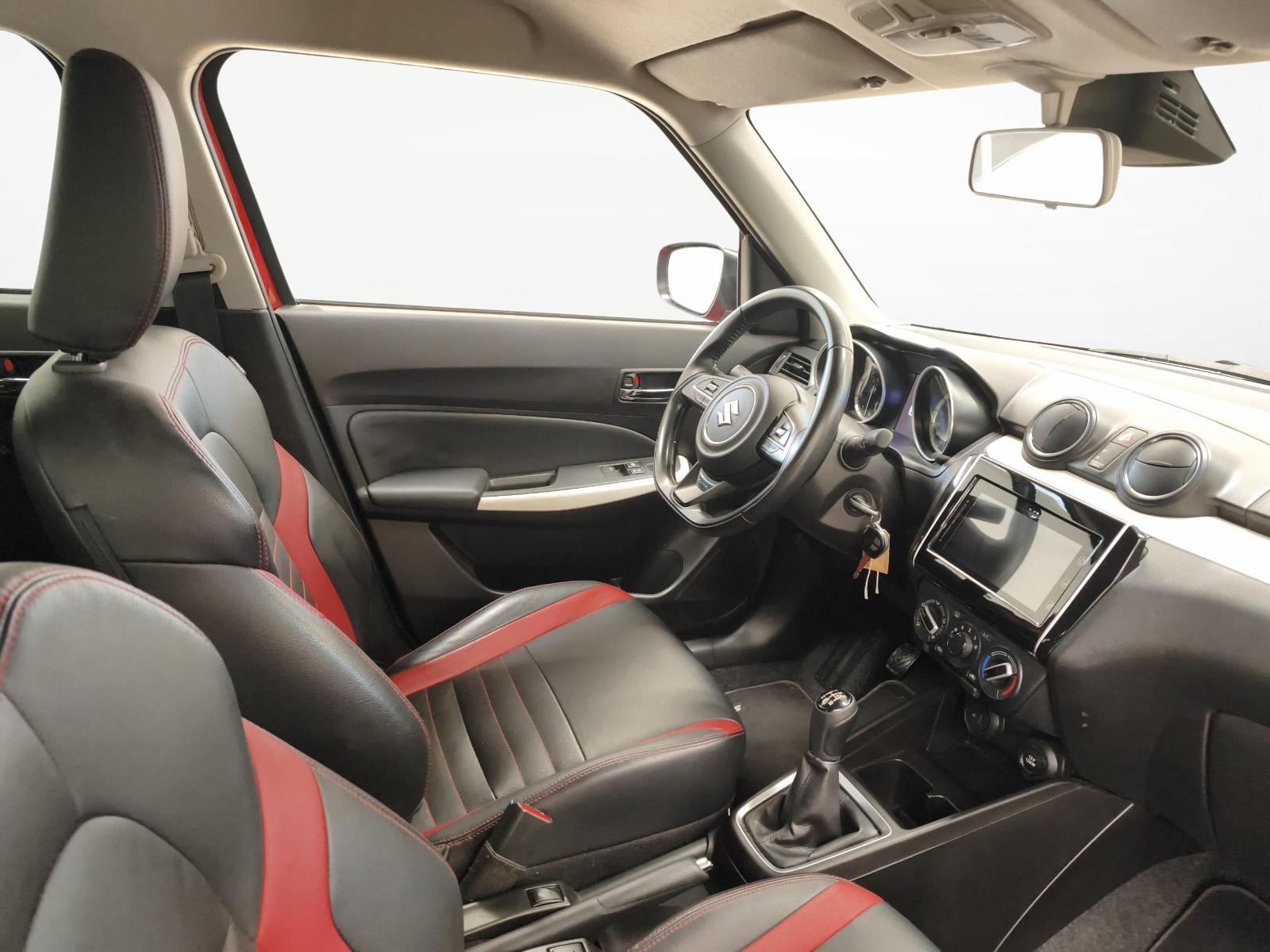 SUZUKI Swift 1.2 Piz Sulai Hybrid 4x4 - Ruote invernali incluse-image-9