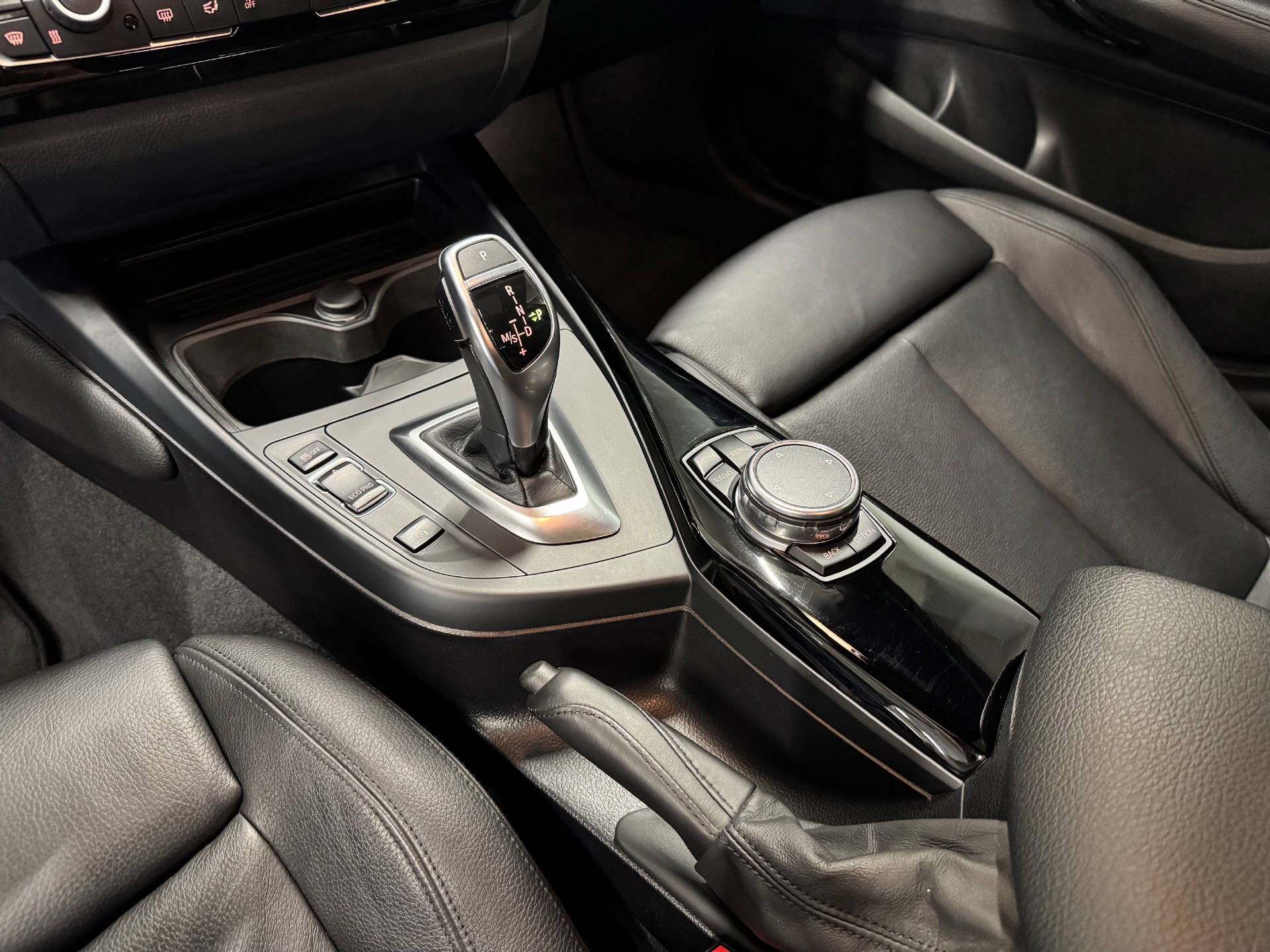BMW M135i xDrive-image-7