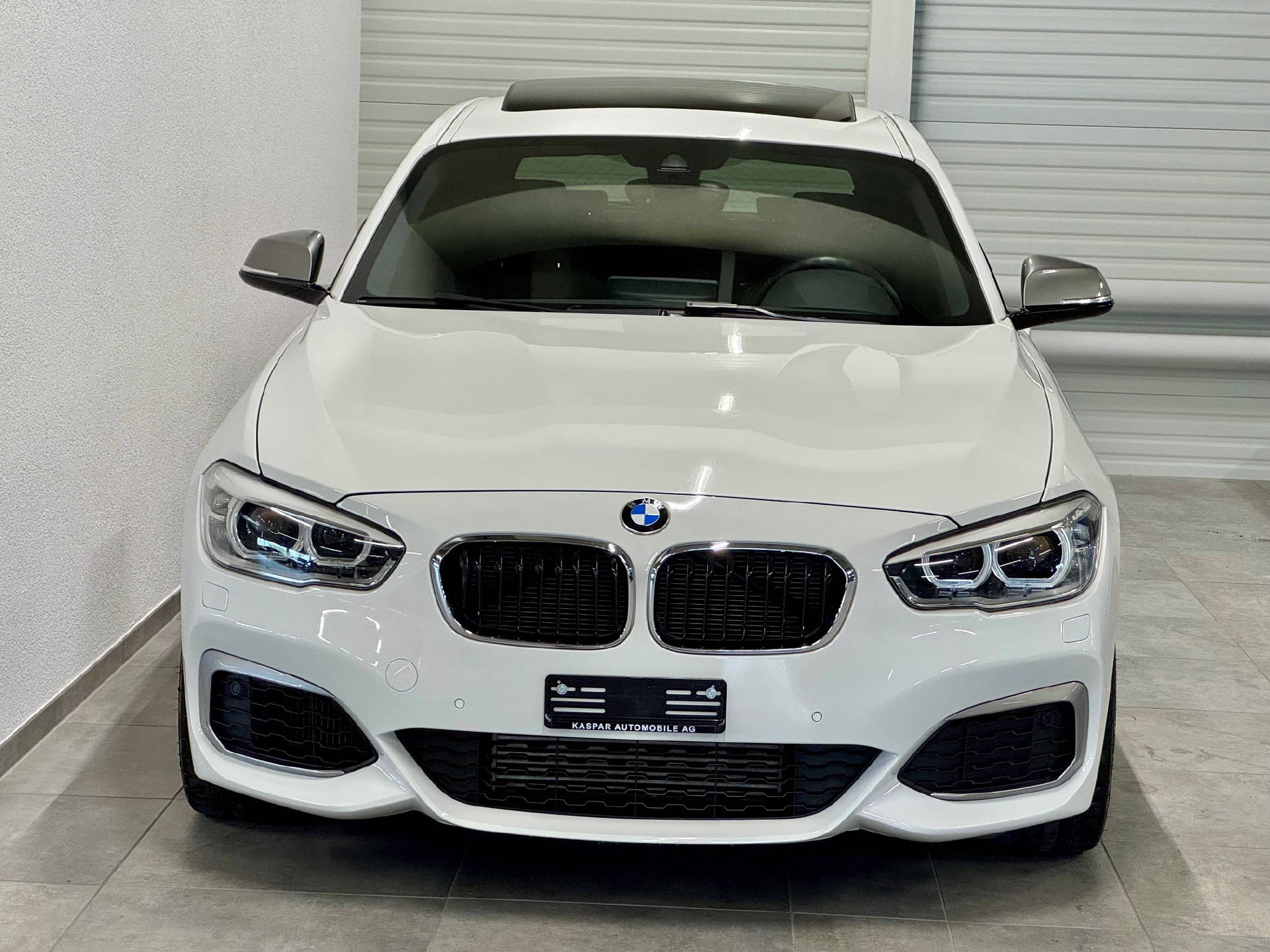 BMW M135i xDrive-image-14