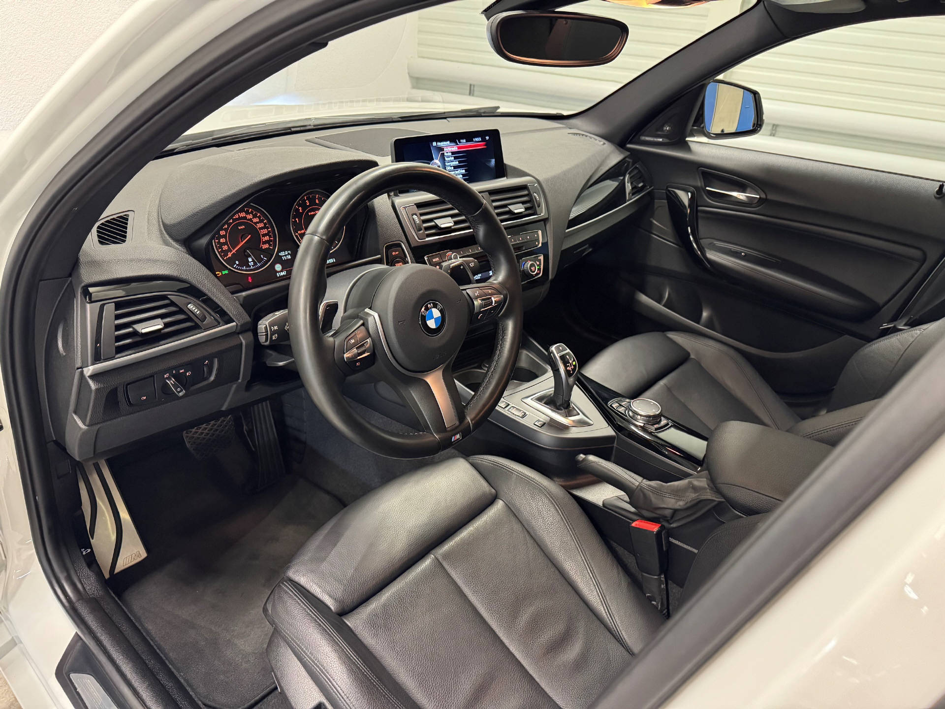 BMW M135i xDrive-image-2