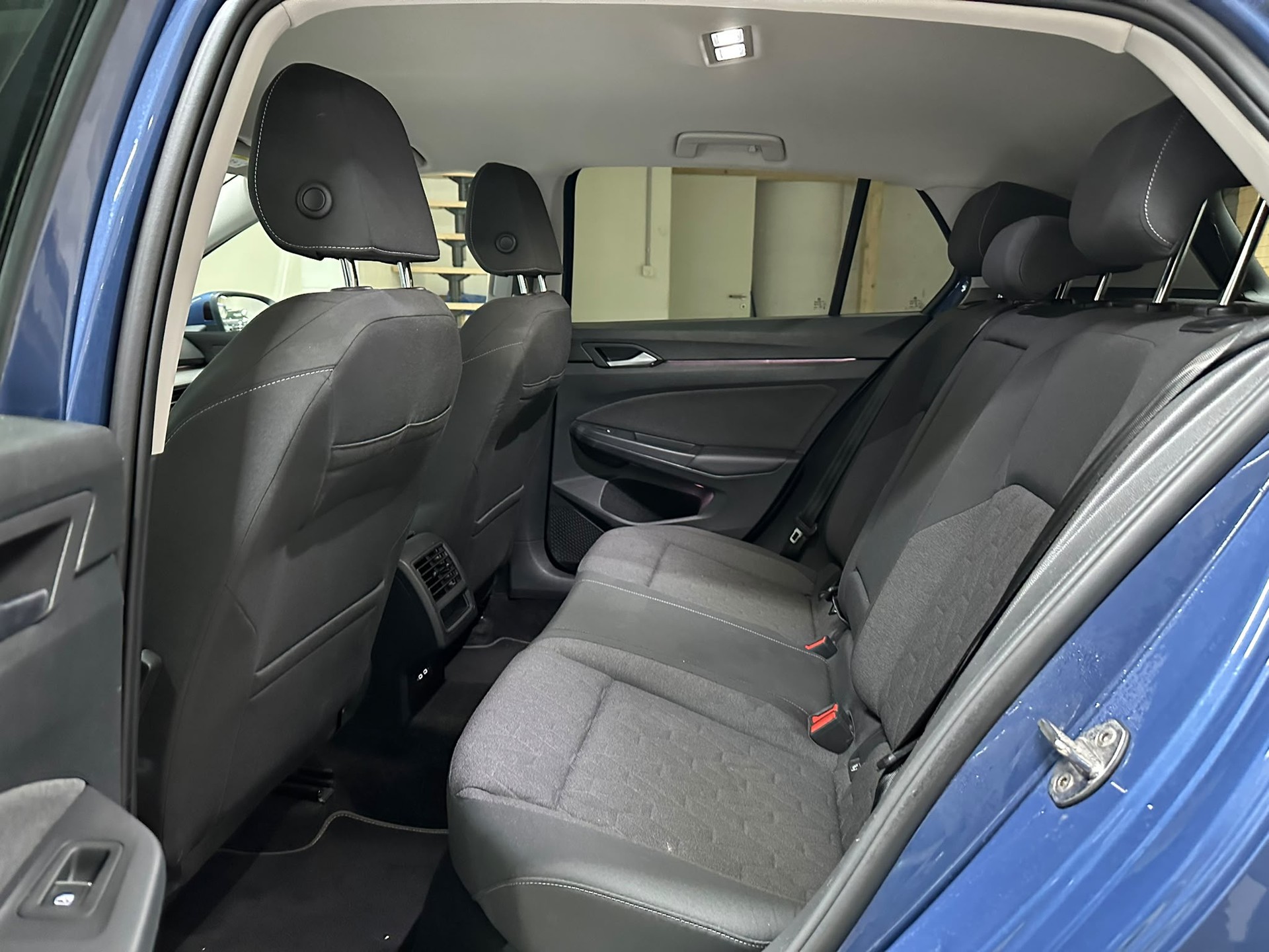 VW Golf 1.5 e TSI mHEV Life DSG-image-14