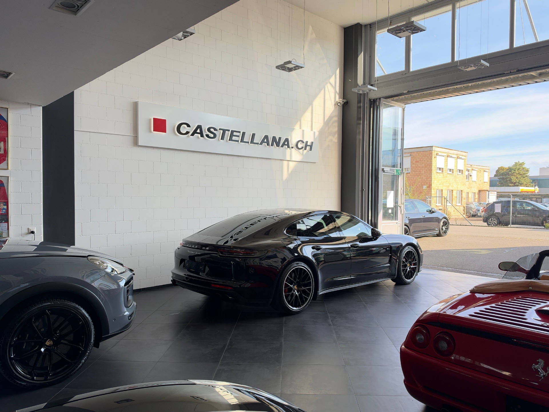 PORSCHE Panamera 4.0 V8 Turbo-image-5