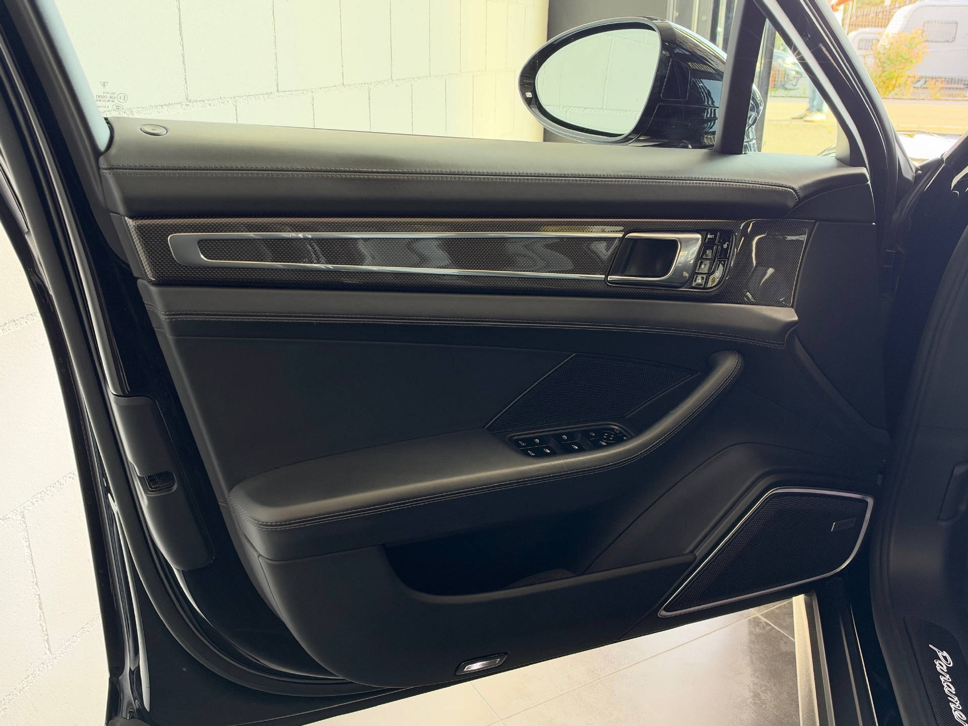 PORSCHE Panamera 4.0 V8 Turbo-image-27
