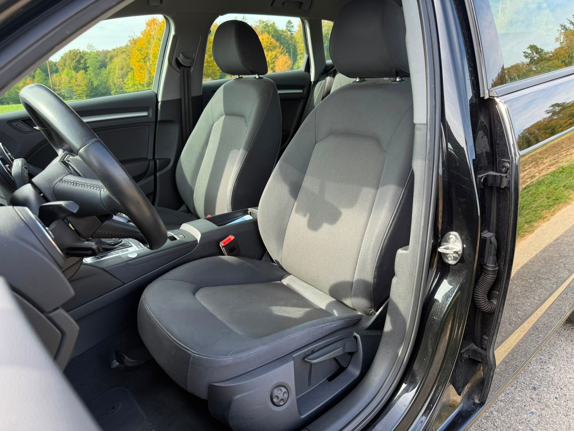 AUDI A3 2.0 TDI-image-8