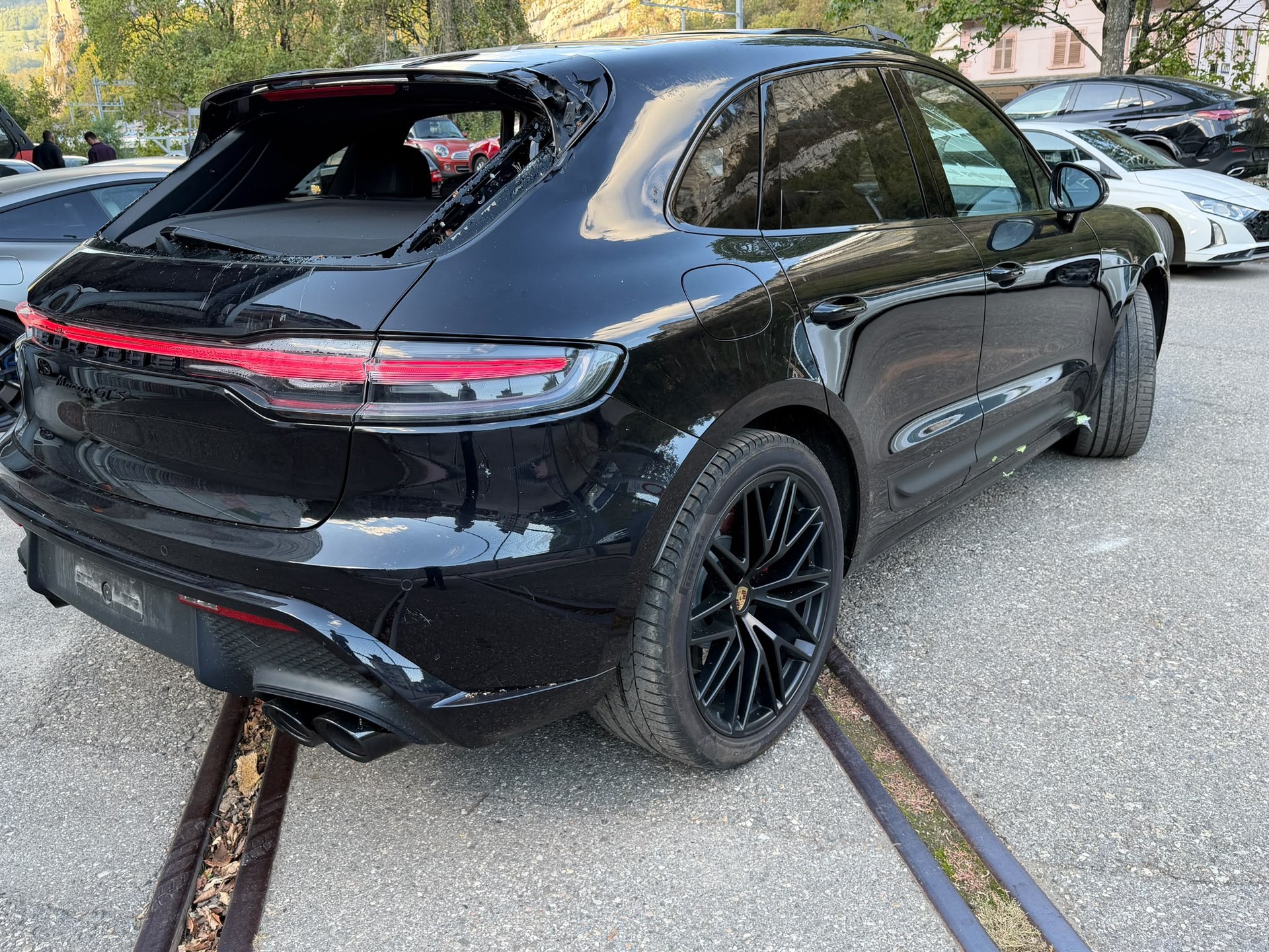 PORSCHE Macan GTS PDK-image-3
