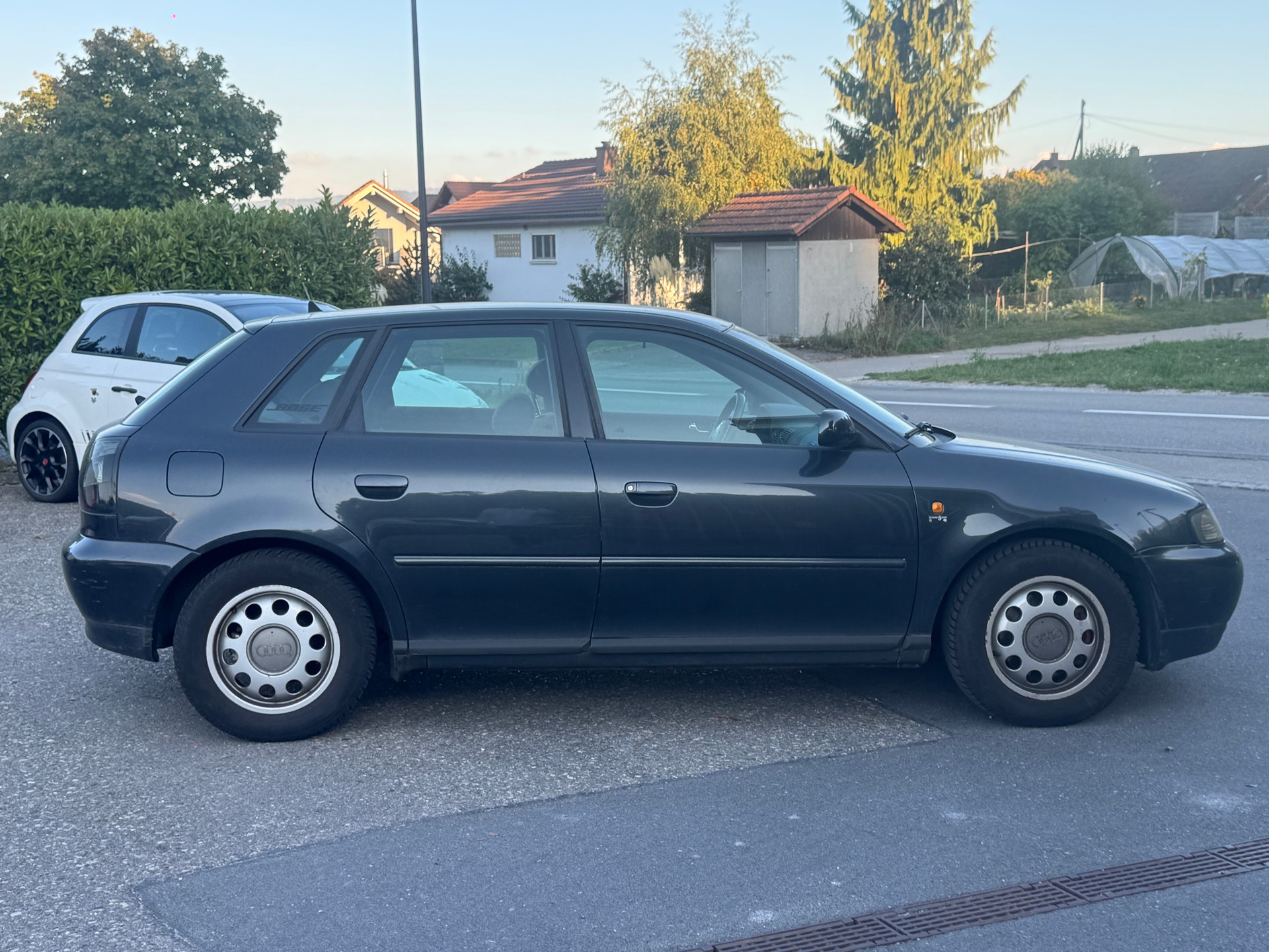 AUDI A3 1.8 T Attraction-image-1