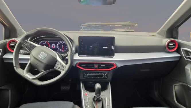 SEAT Arona 1.5 Eco TSI FR DSG-image-8