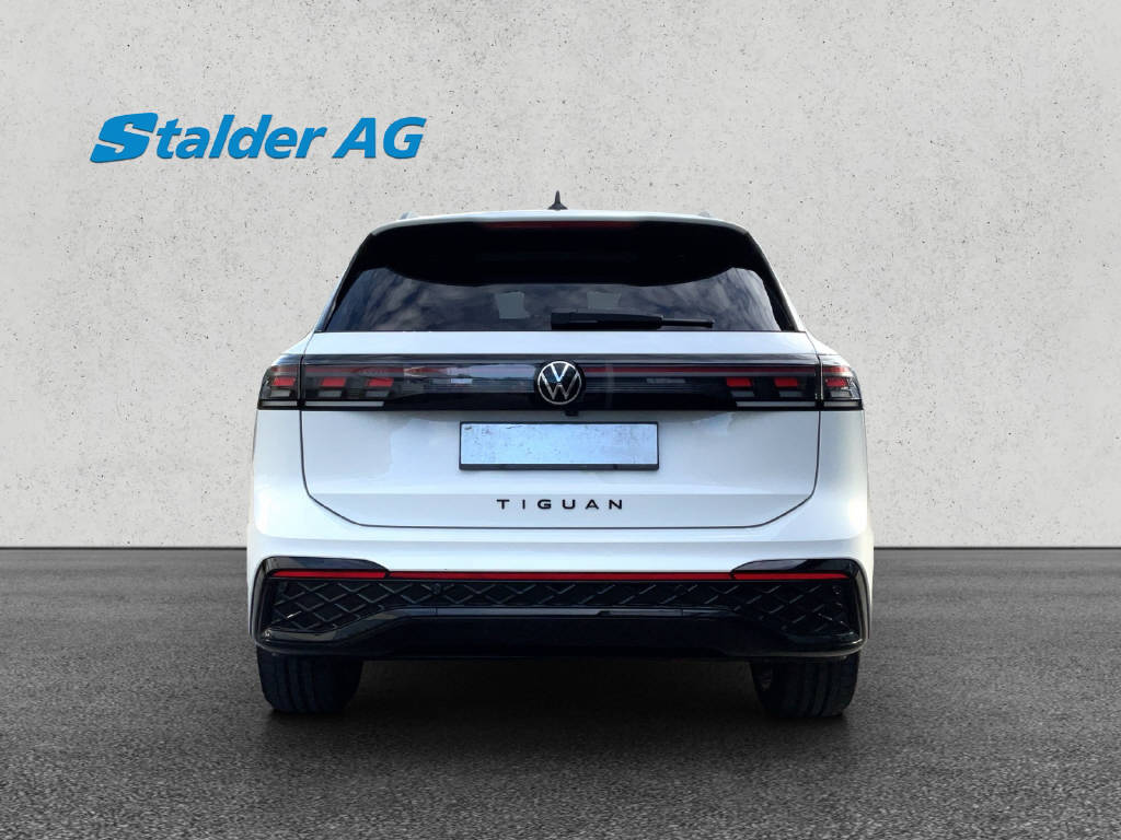 VW Tiguan 2.0 TSI R-Line DSG 4motion-image-4