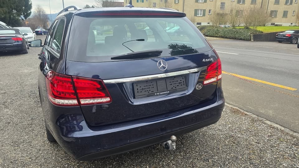 MERCEDES-BENZ E 250 CDI 4Matic 7G-Tronic-image-3