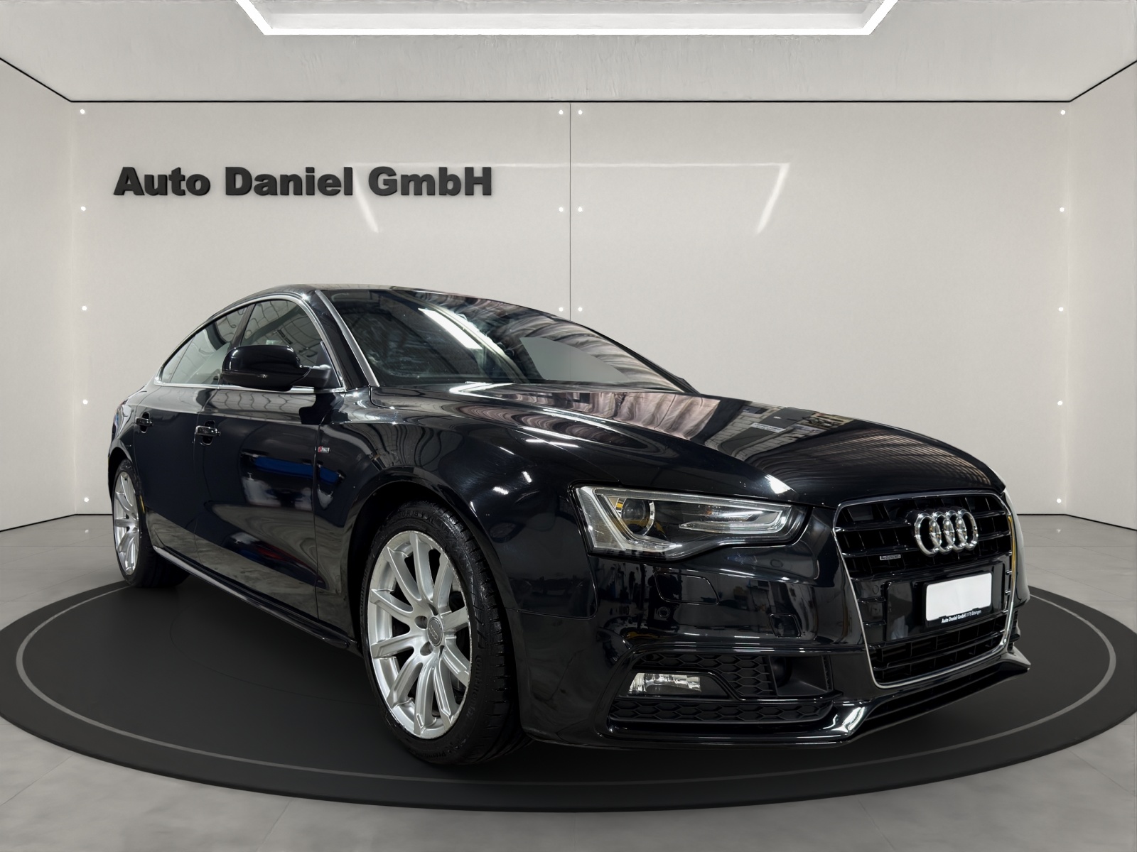 AUDI A5 Sportback 2.0 TDI quattro S-tronic / S-line-image-3
