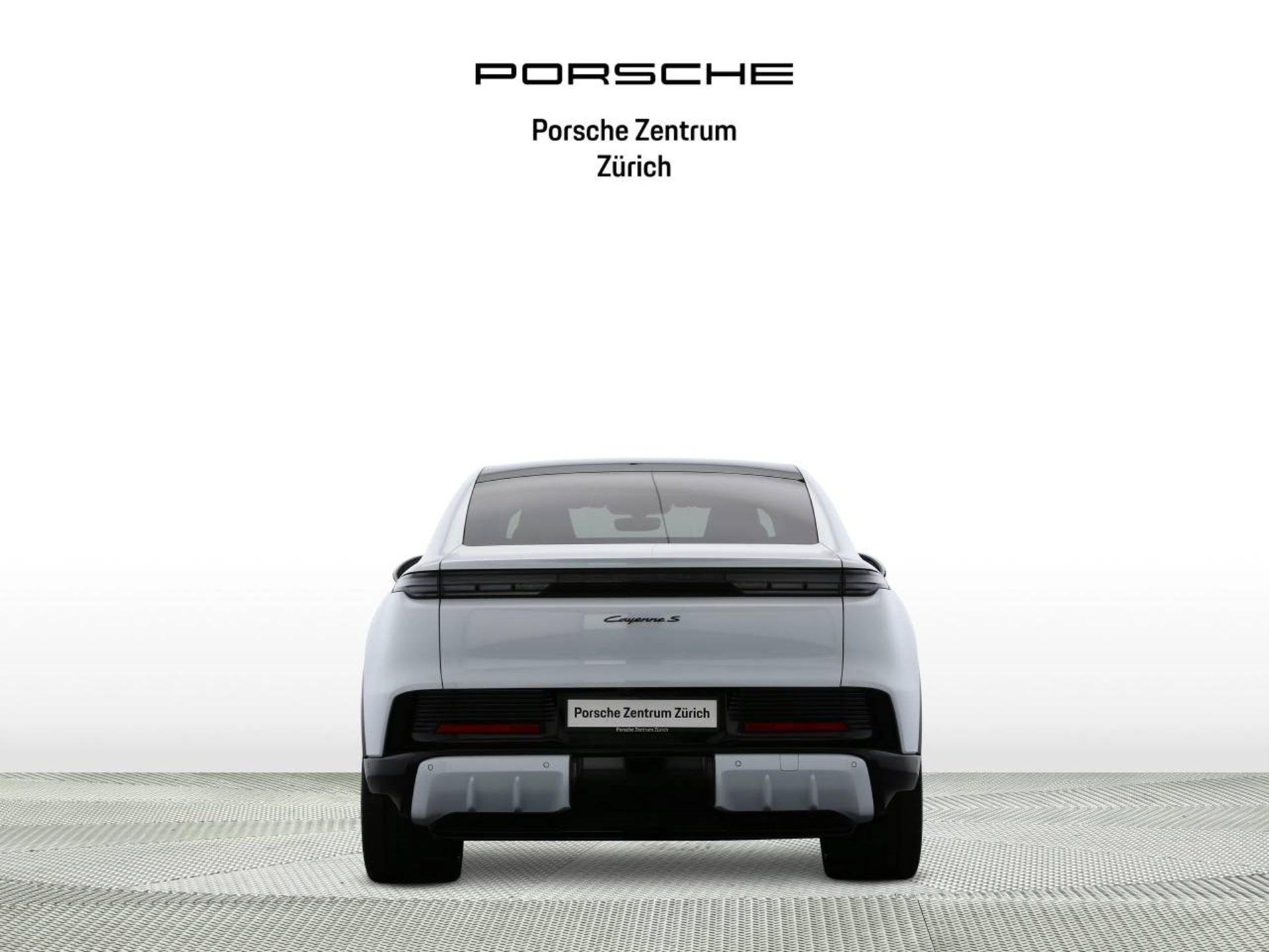 PORSCHE Cayenne S Coupé Electric-image-6