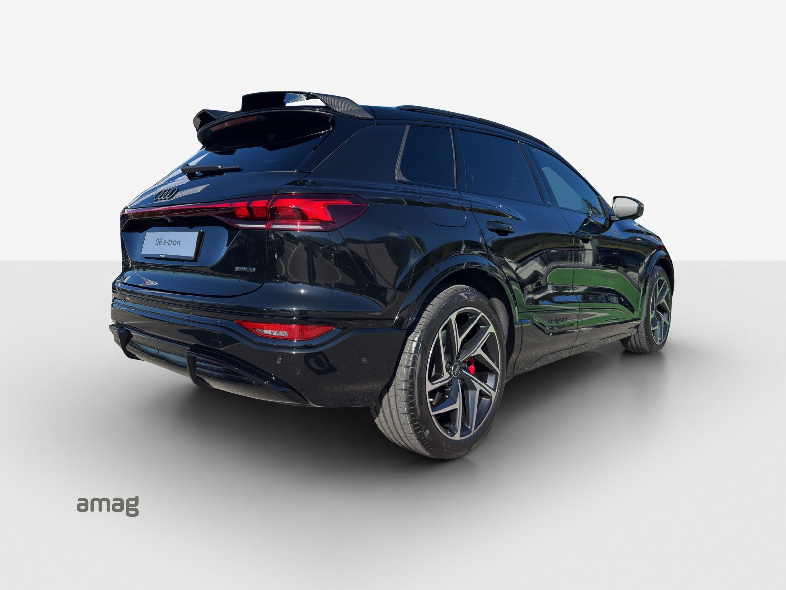 AUDI Q6 e-tron quattro-image-7