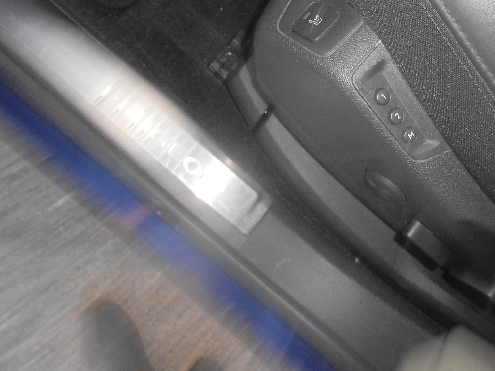 PEUGEOT 3008 1.6 THP GT Line EAT-image-11