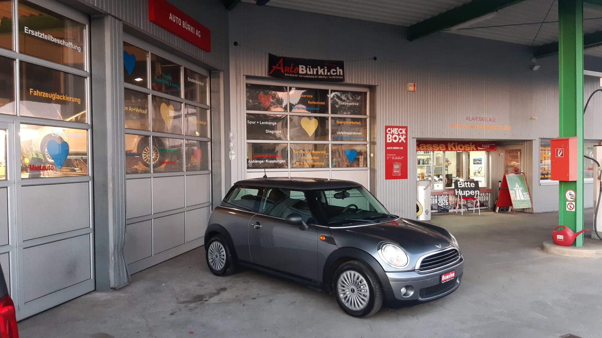 MINI One-image-4
