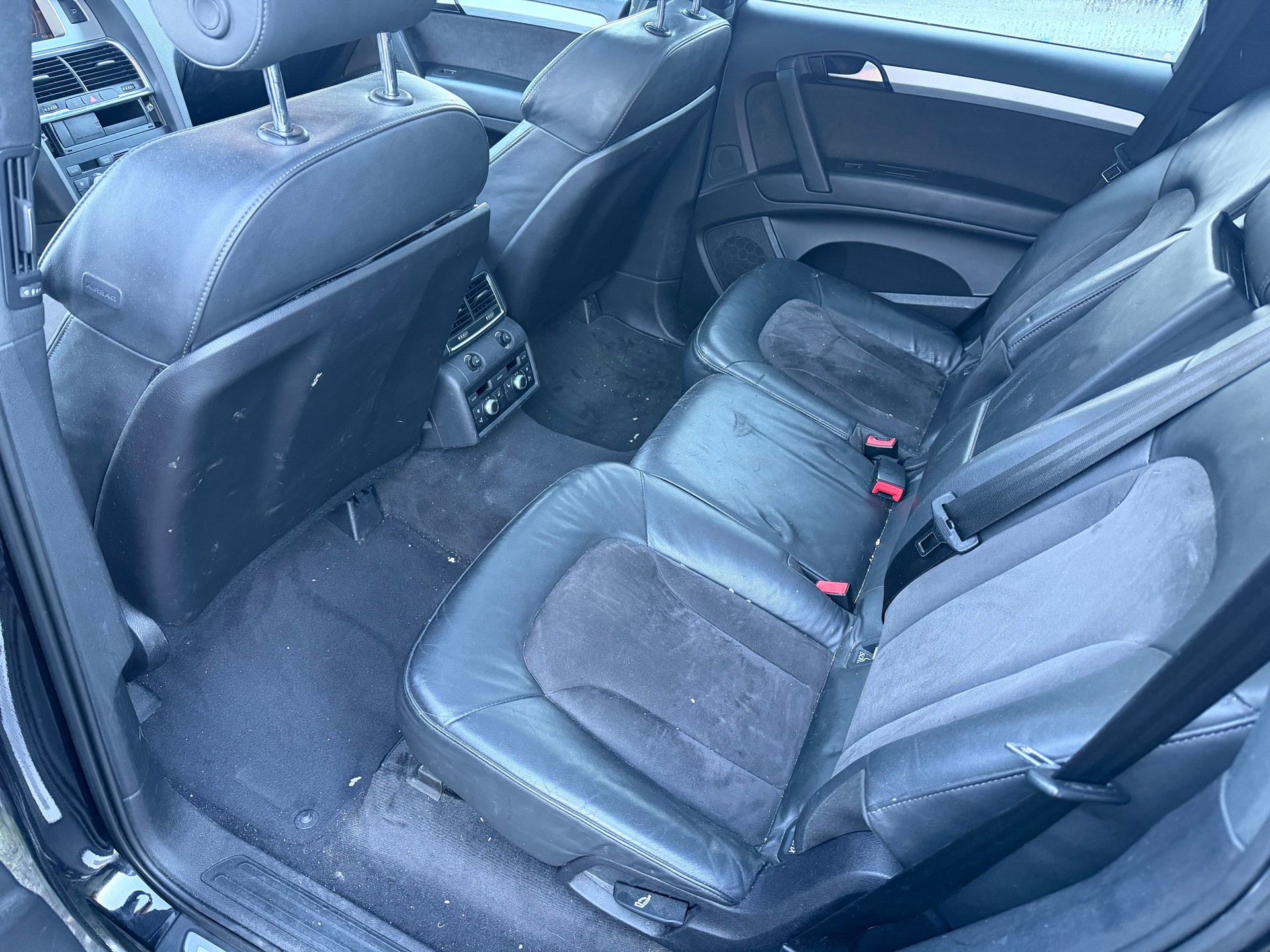 AUDI Q7 4.2 TDI quattro tiptronic-image-4