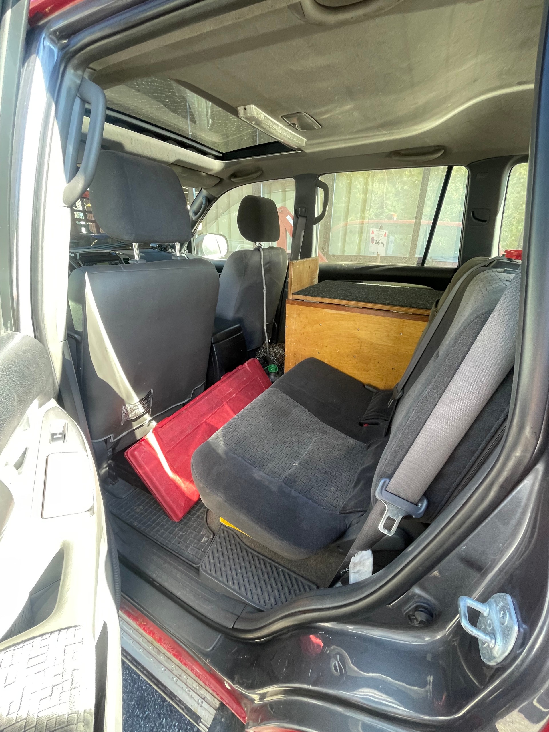 TOYOTA Land Cruiser 3.0 TD Linea Luna-image-3