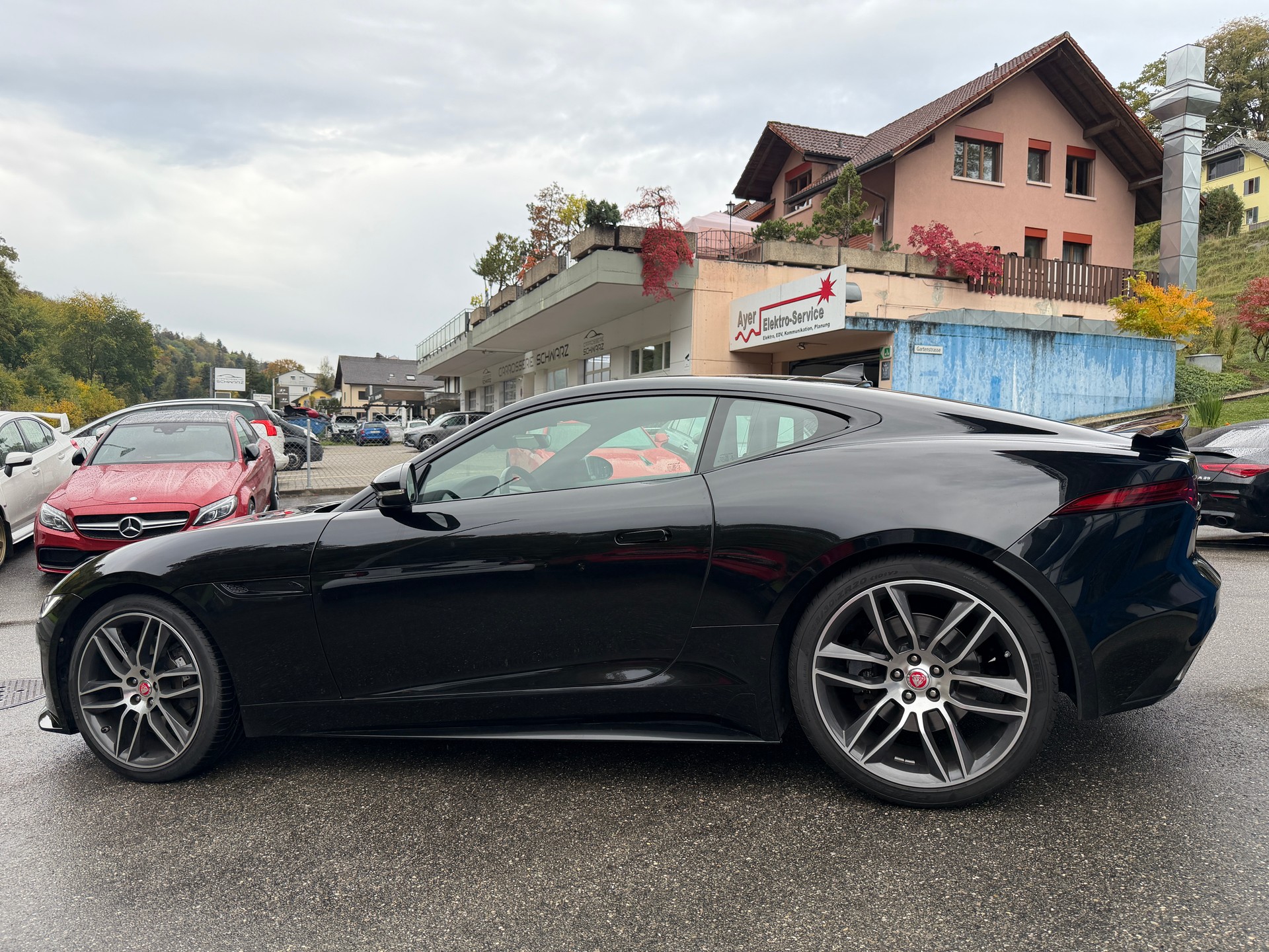 JAGUAR F-Type Coupé 2.0 I4 R-Dynamic Automatik-image-5