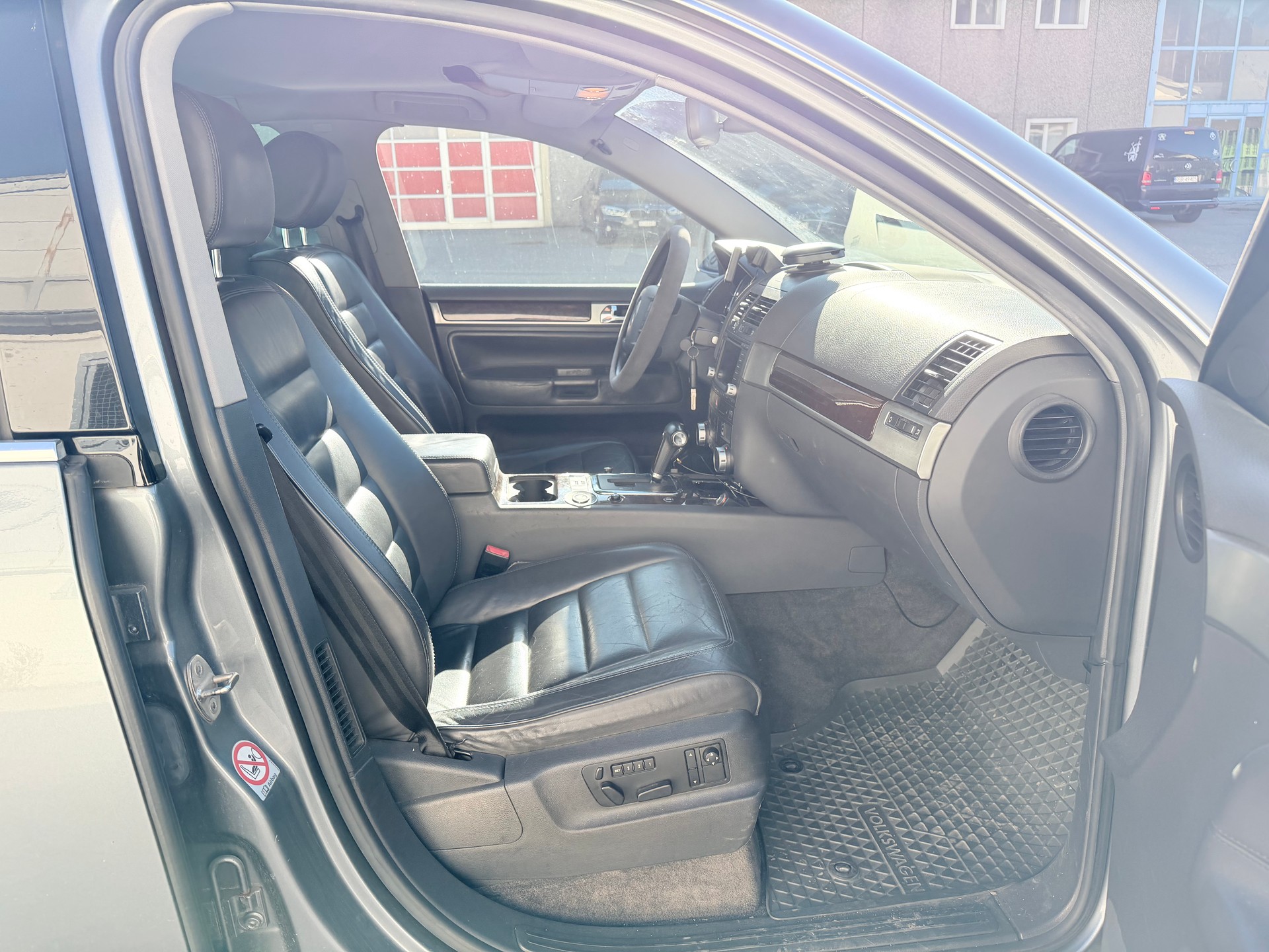 VW Touareg 2.5 TDI-image-7