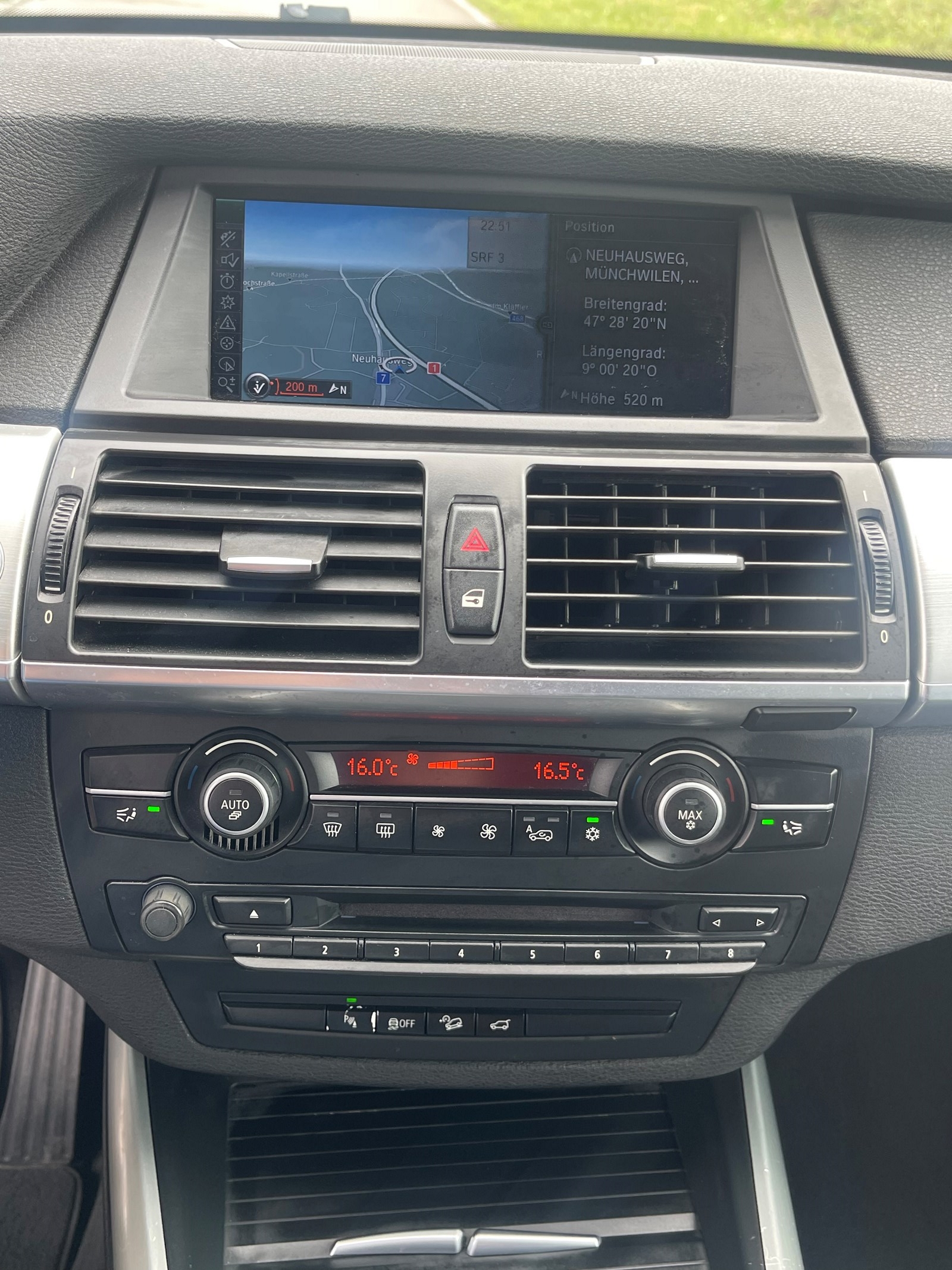 BMW X5 xDrive 40d Steptronic-image-12