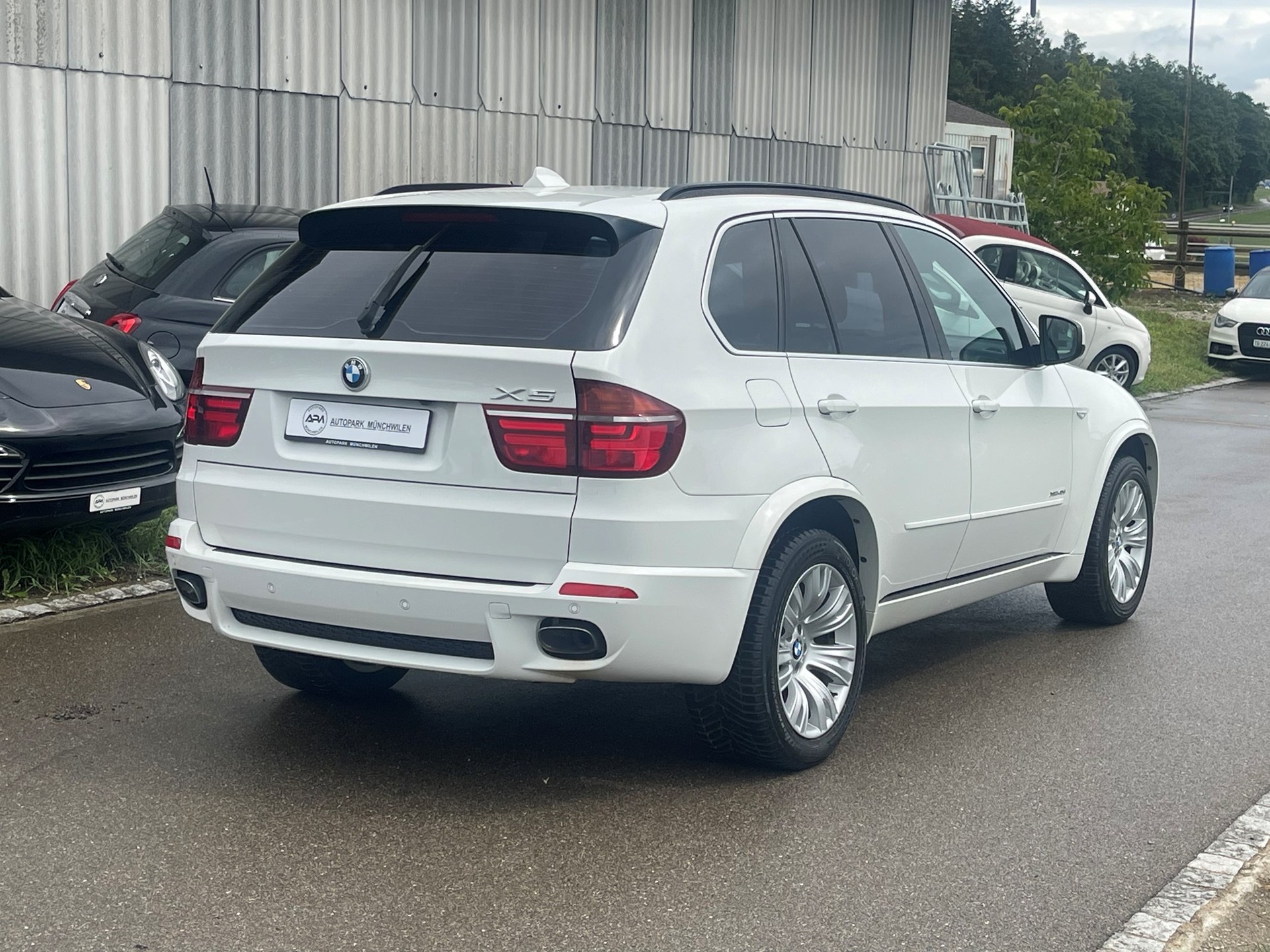BMW X5 xDrive 40d Steptronic-image-2