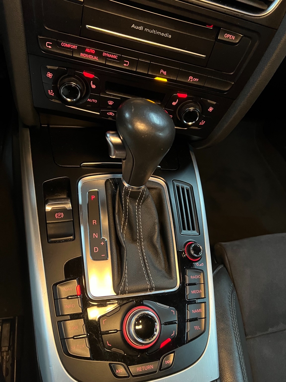 AUDI S5 Sportback 3.0 TFSI quattro S-tronic-image-12