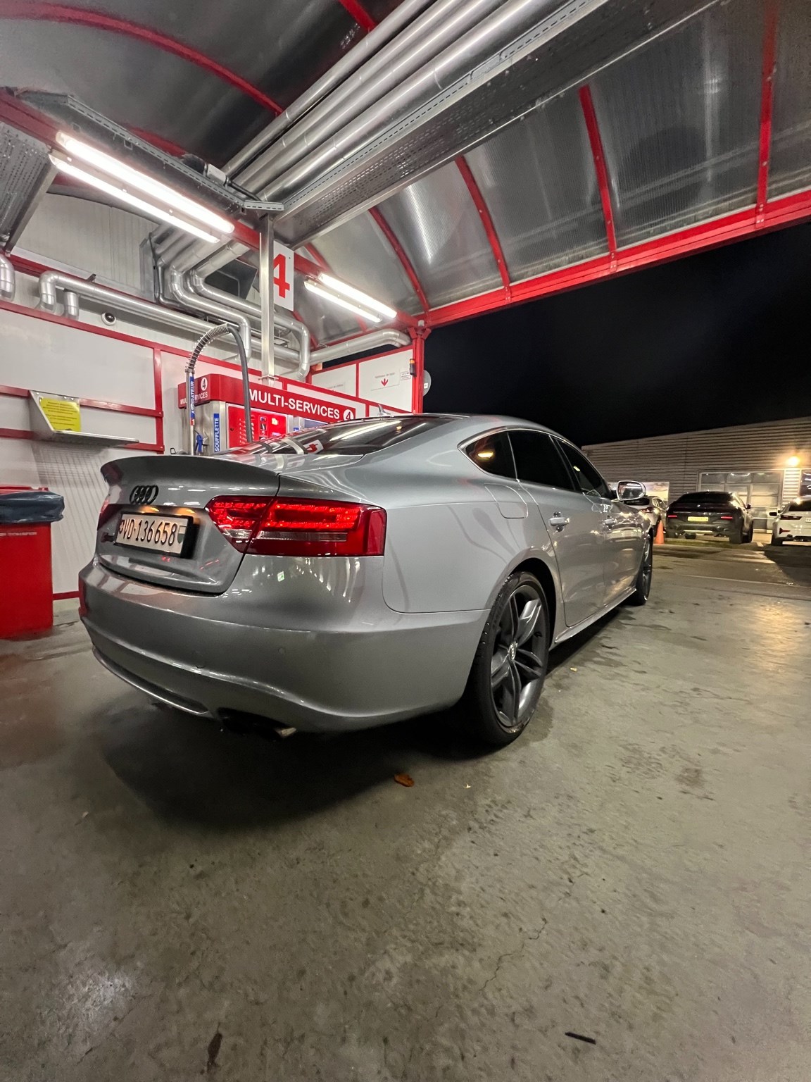 AUDI S5 Sportback 3.0 TFSI quattro S-tronic-image-17