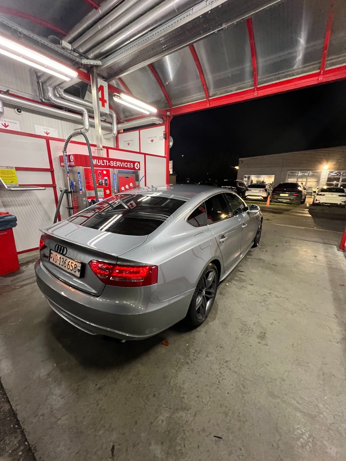 AUDI S5 Sportback 3.0 TFSI quattro S-tronic-image-4