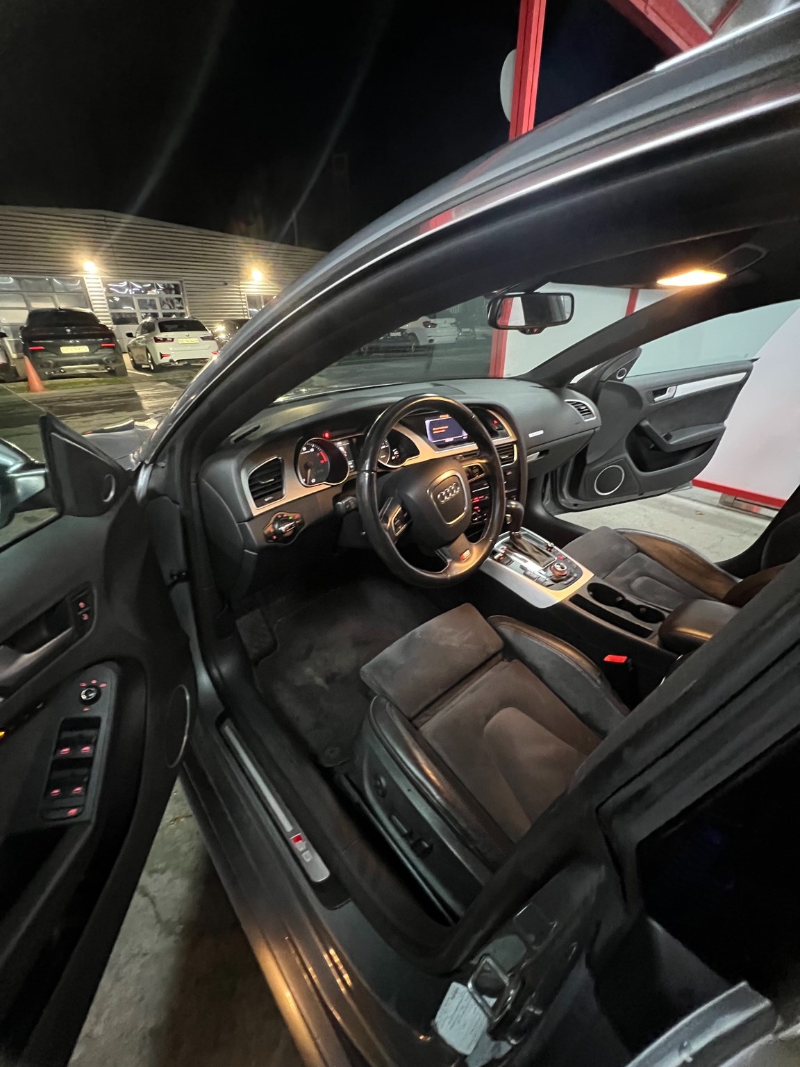 AUDI S5 Sportback 3.0 TFSI quattro S-tronic-image-6