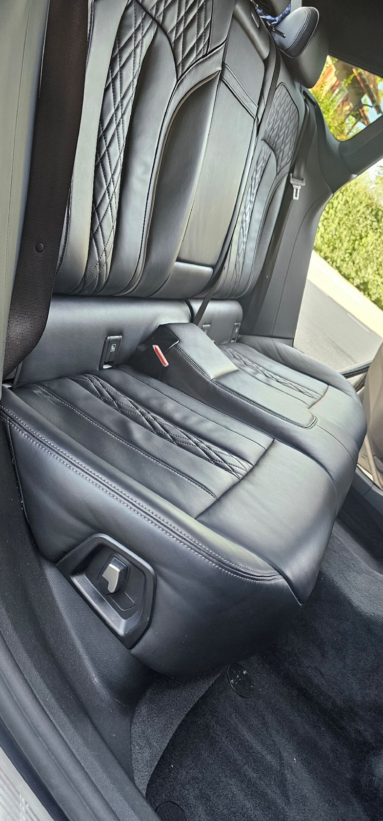 BMW 630d GT xDrive Sport Line Steptronic-image-8