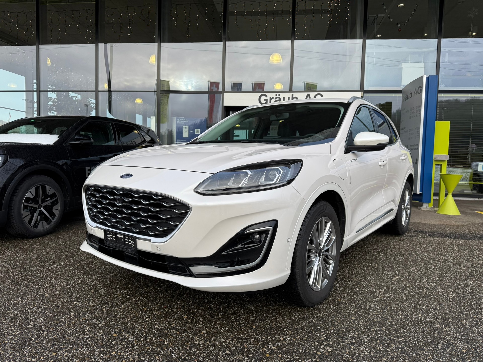 FORD Kuga 2.5 PHEV Vignale 2WD PERLWEISS-image-0