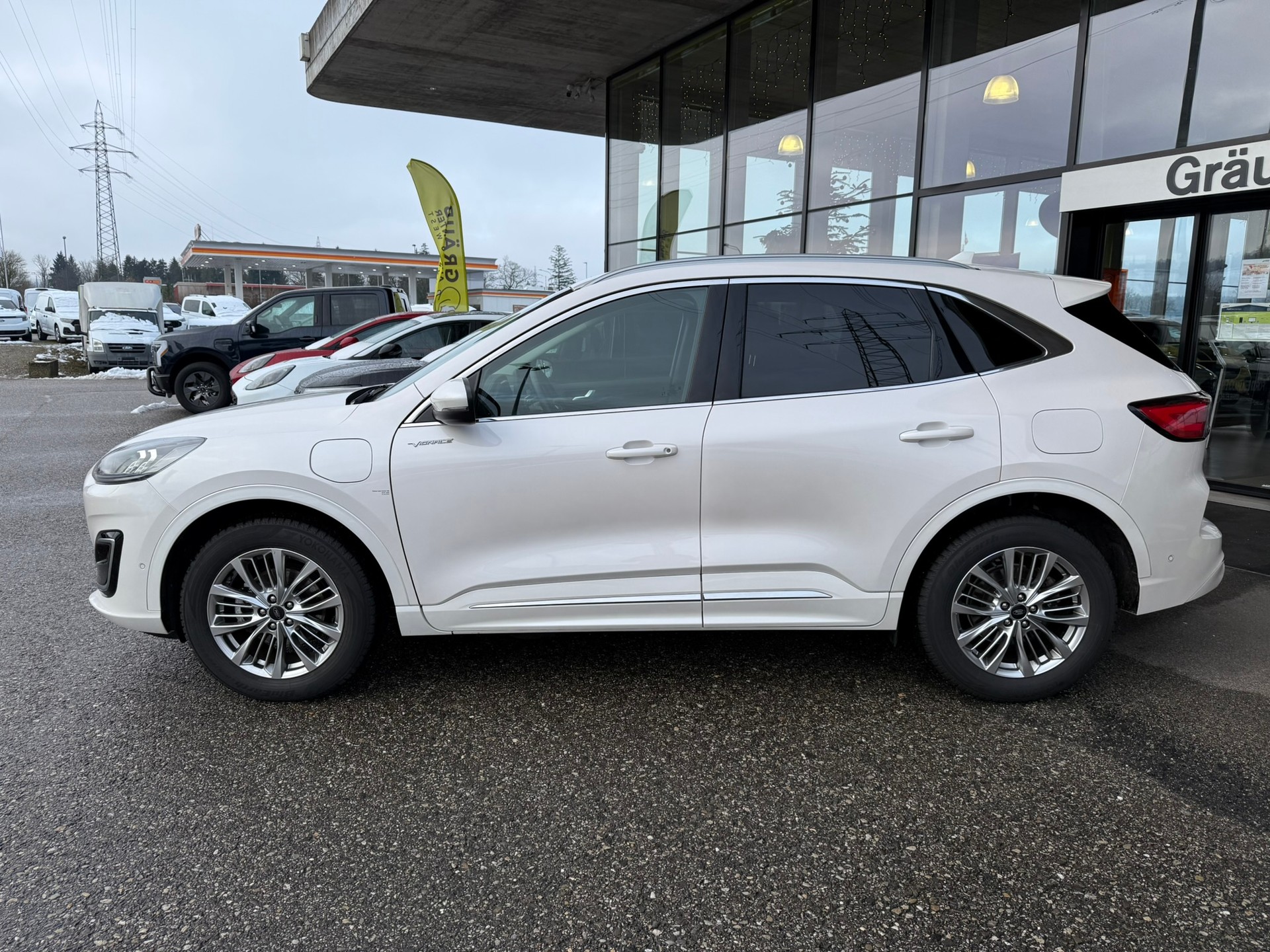 FORD Kuga 2.5 PHEV Vignale 2WD PERLWEISS-image-3
