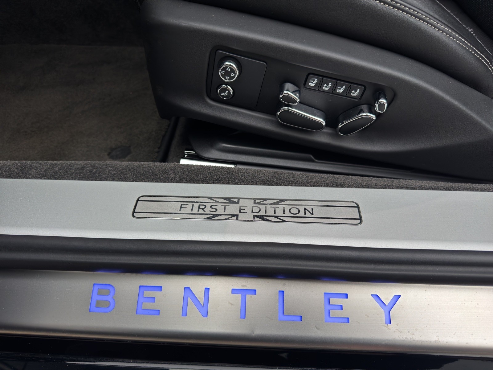 BENTLEY Continental GT 6.0 W12 First Edition-image-21