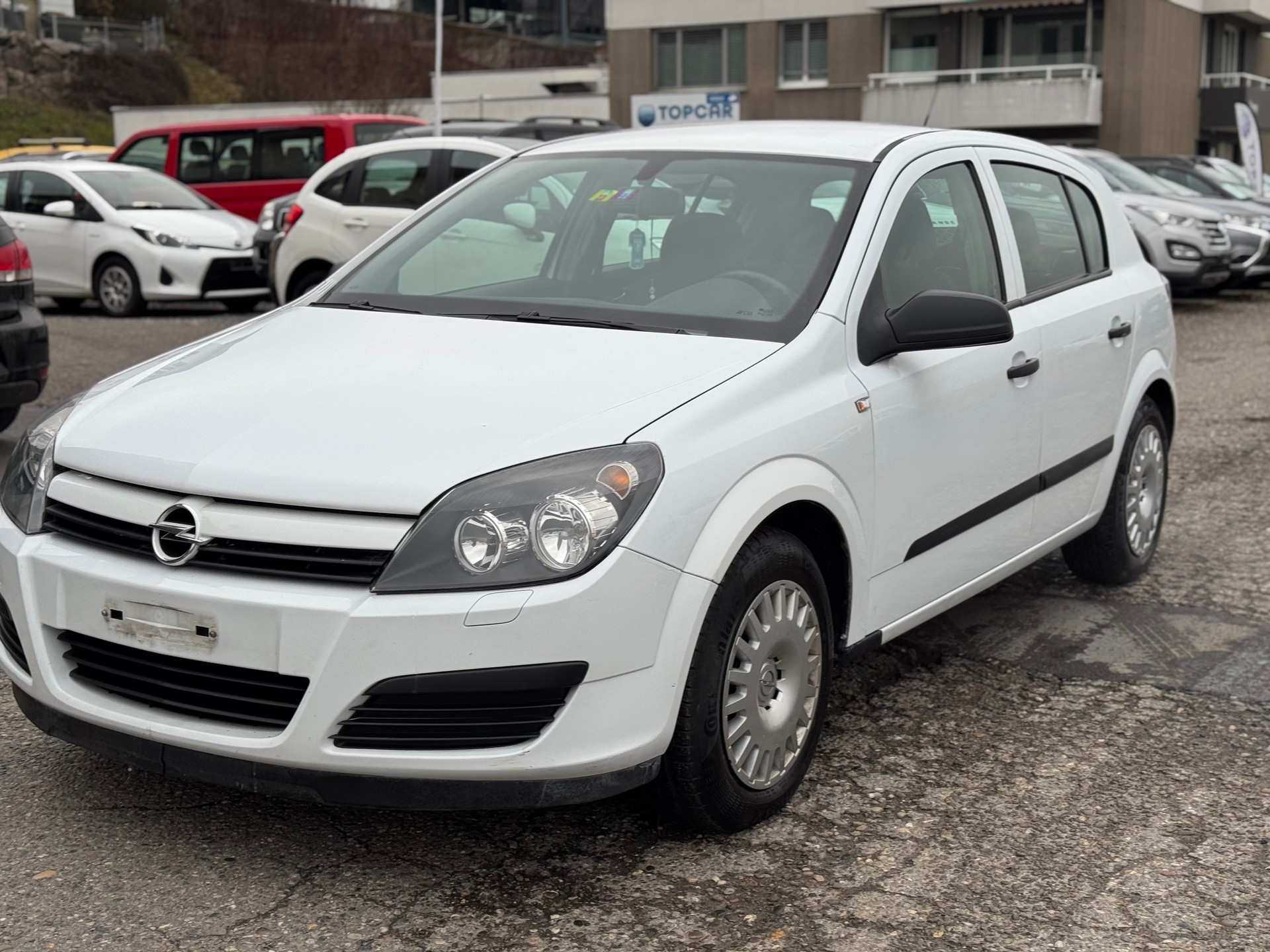 OPEL Astra 1.8i 16V Essentia-image-2