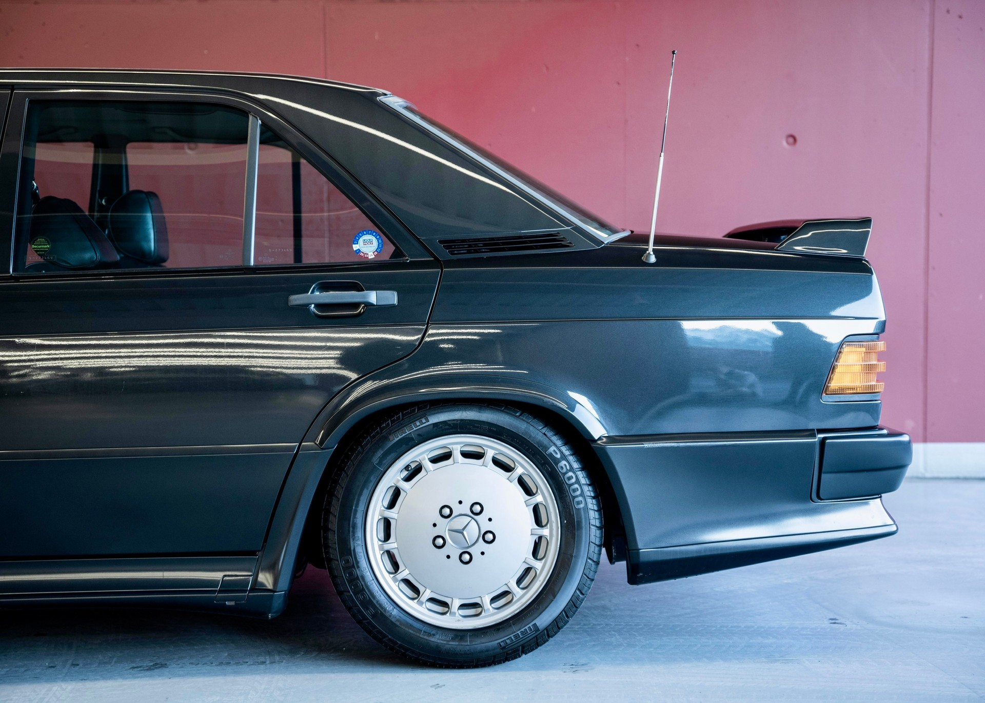 MERCEDES-BENZ 190 E 2.3-16 (Leasing 0.80%, Swiss car, 2nd hand, 1st paint)-image-8