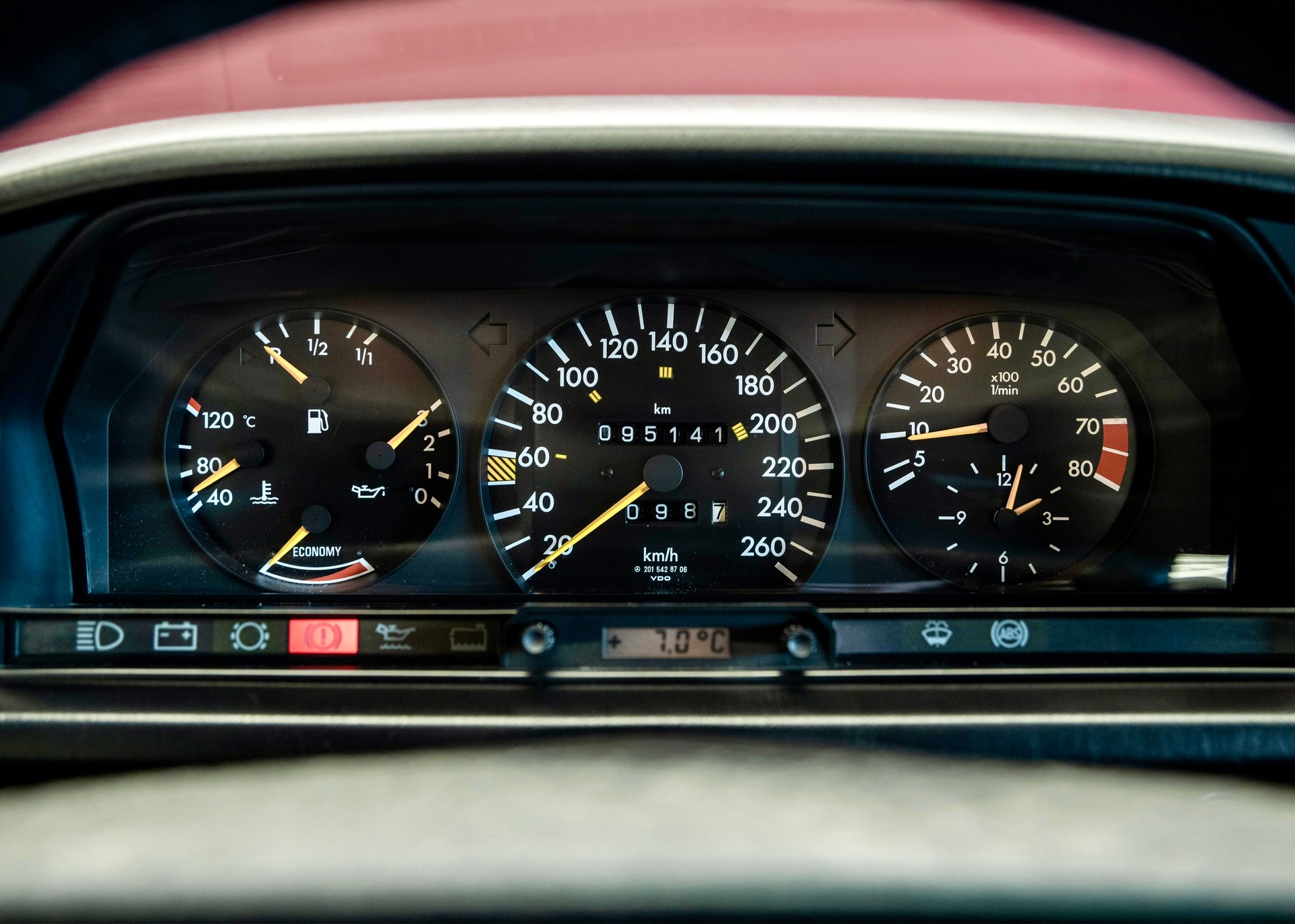 MERCEDES-BENZ 190 E 2.3-16 (Leasing 0.80%, Swiss car, 2nd hand, 1st paint)-image-26