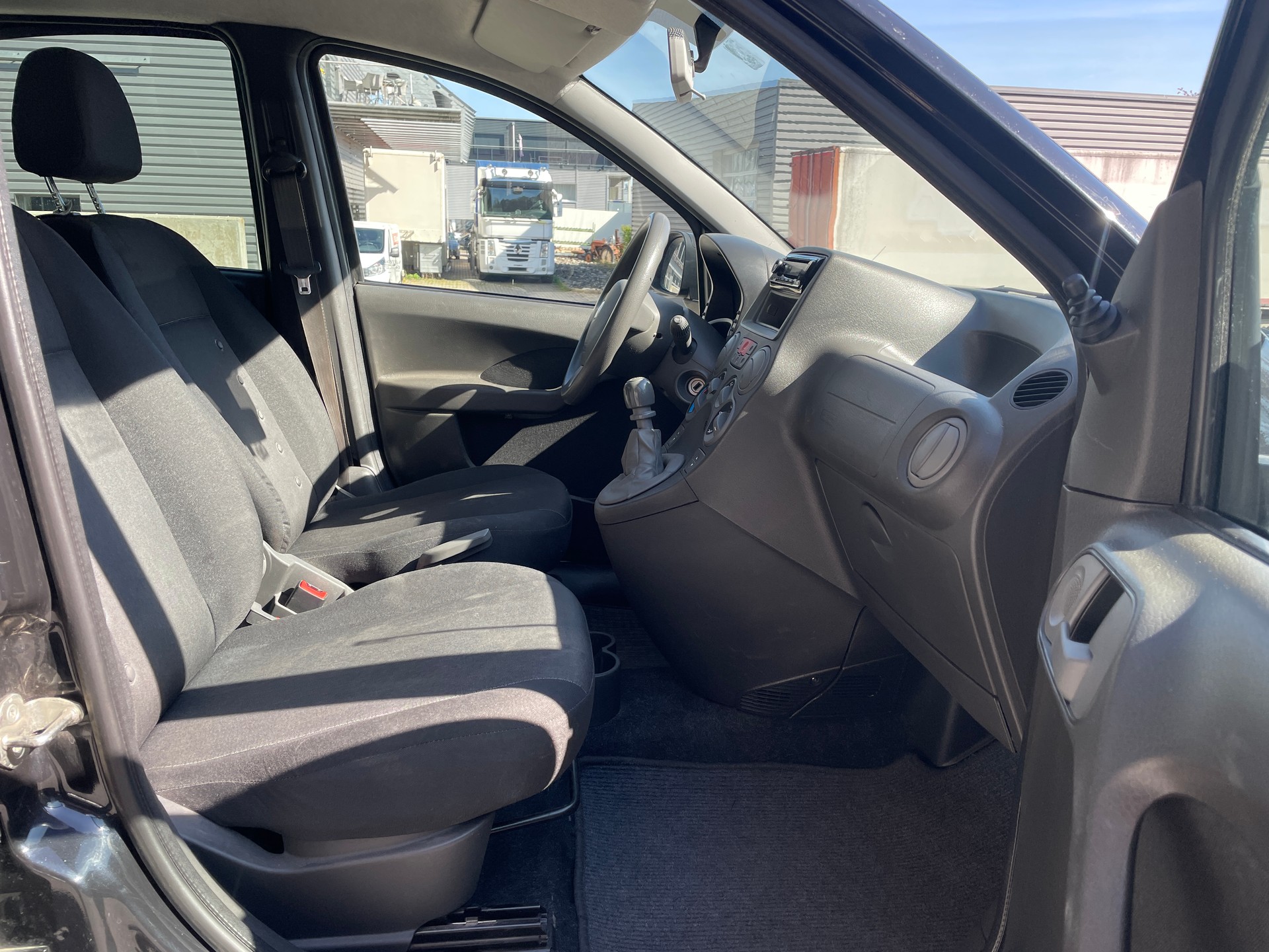FIAT Panda 1.3 16V JTD Cross 4x4-image-8