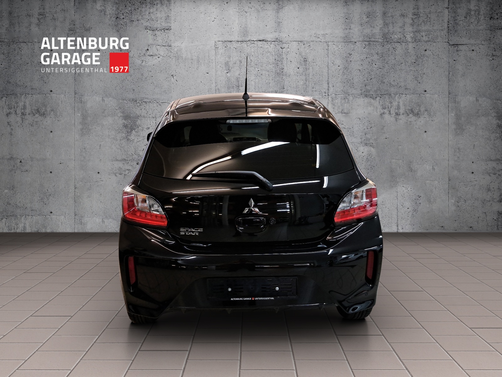 MITSUBISHI Space Star 1.2 MIVEC Intense+ CVT-image-3