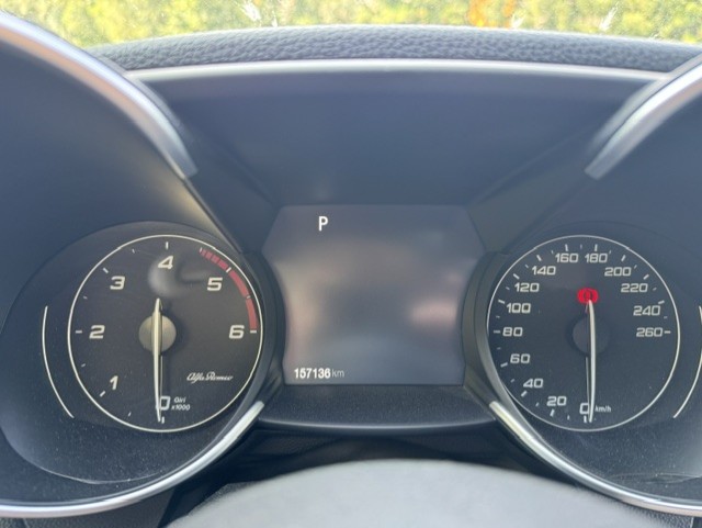 ALFA ROMEO Giulia 2.2 JTDM Super Automatic-image-5