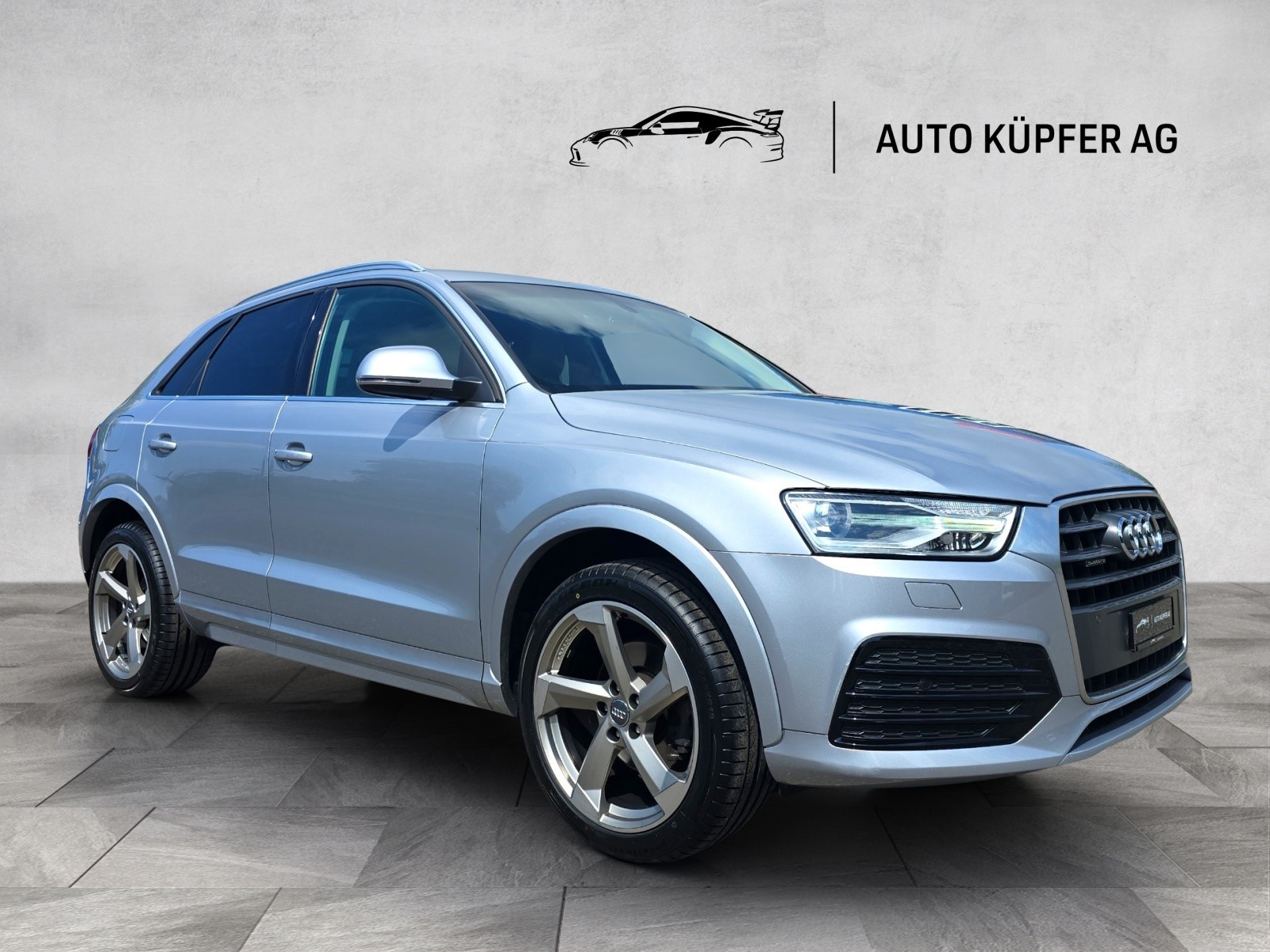 AUDI Q3 2.0 TFSI sport quattro S-tronic-image-1