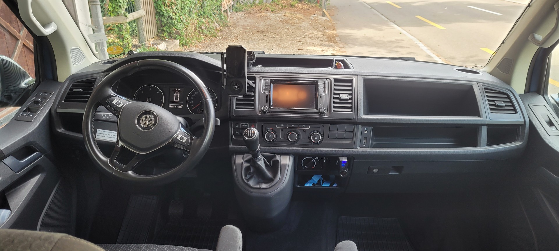 VW T6 California 2.0 TDI Beach Edition-image-3