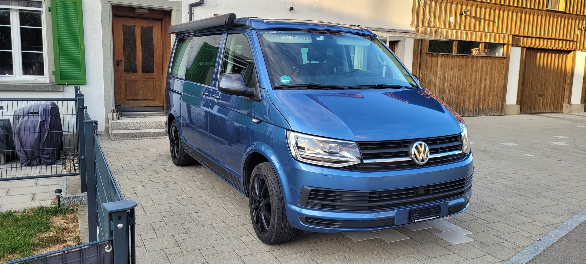 VW T6 California 2.0 TDI Beach Edition-image-0